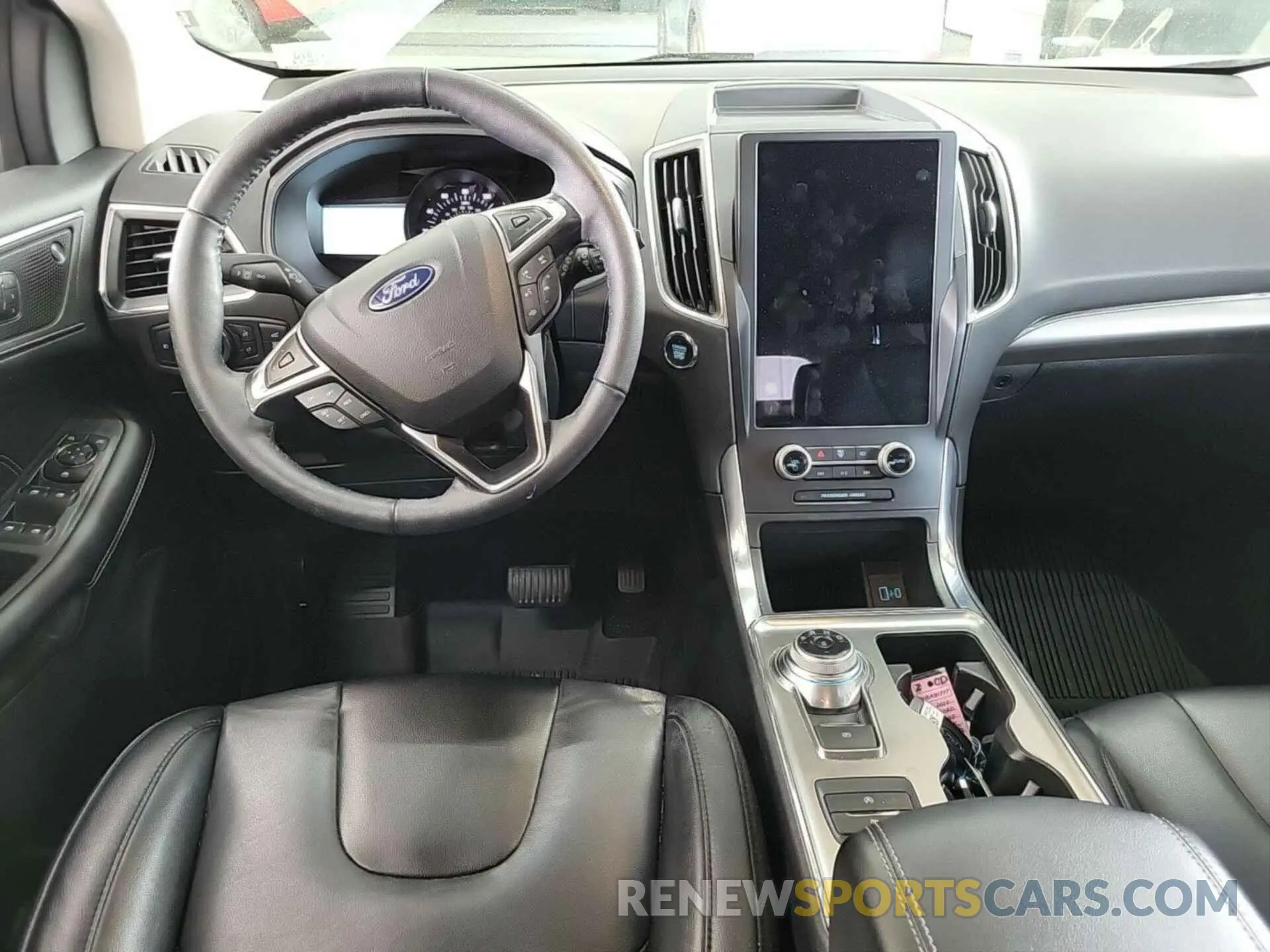 5 Photograph of a damaged car 2FMPK4K98NBA81777 FORD EDGE 2022