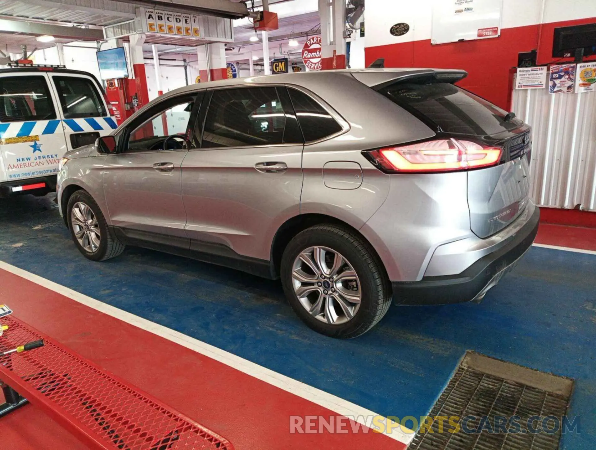 5 Фотография поврежденного автомобиля 2FMPK4K98NBA82041 FORD EDGE 2022