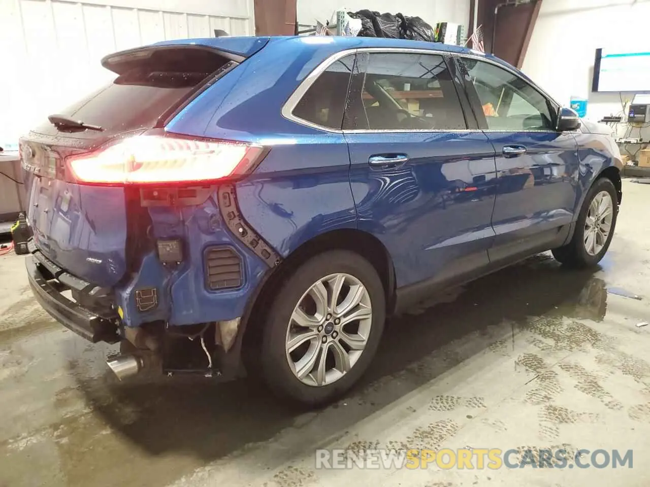 3 Фотография поврежденного автомобиля 2FMPK4K98NBB04121 FORD EDGE 2022