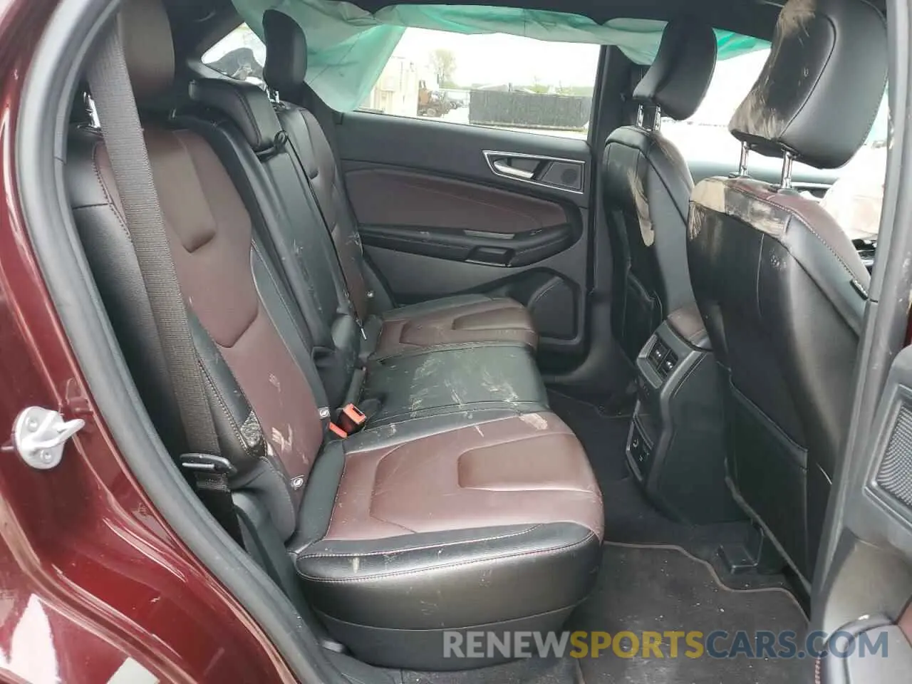 10 Photograph of a damaged car 2FMPK4K99NBA62025 FORD EDGE 2022
