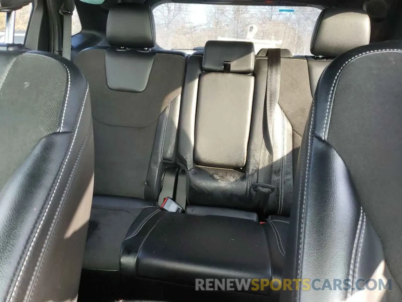 10 Photograph of a damaged car 2FMPK4AP3PBA12689 FORD EDGE 2023