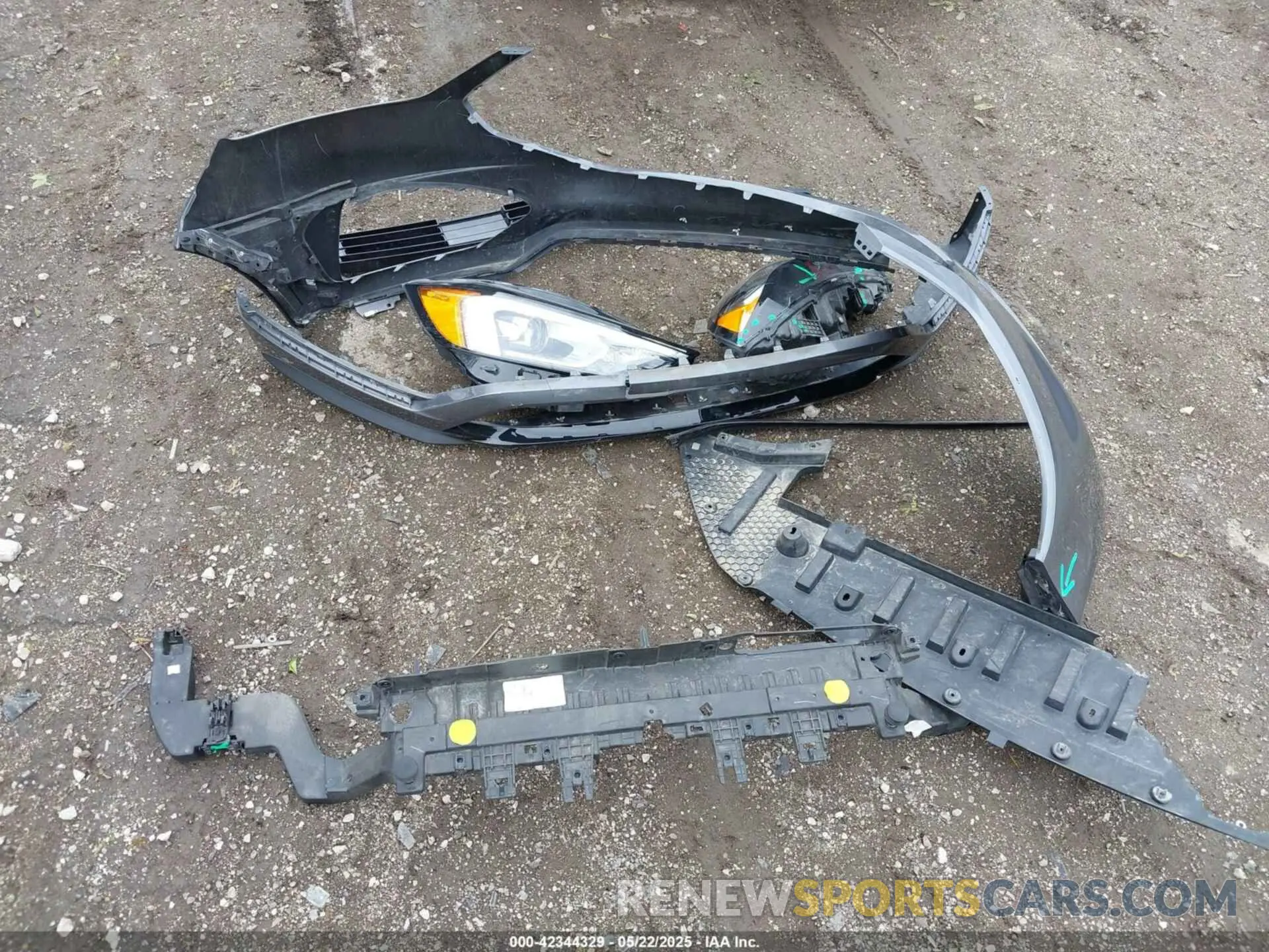 18 Photograph of a damaged car 2FMPK4G90PBA15235 FORD EDGE 2023