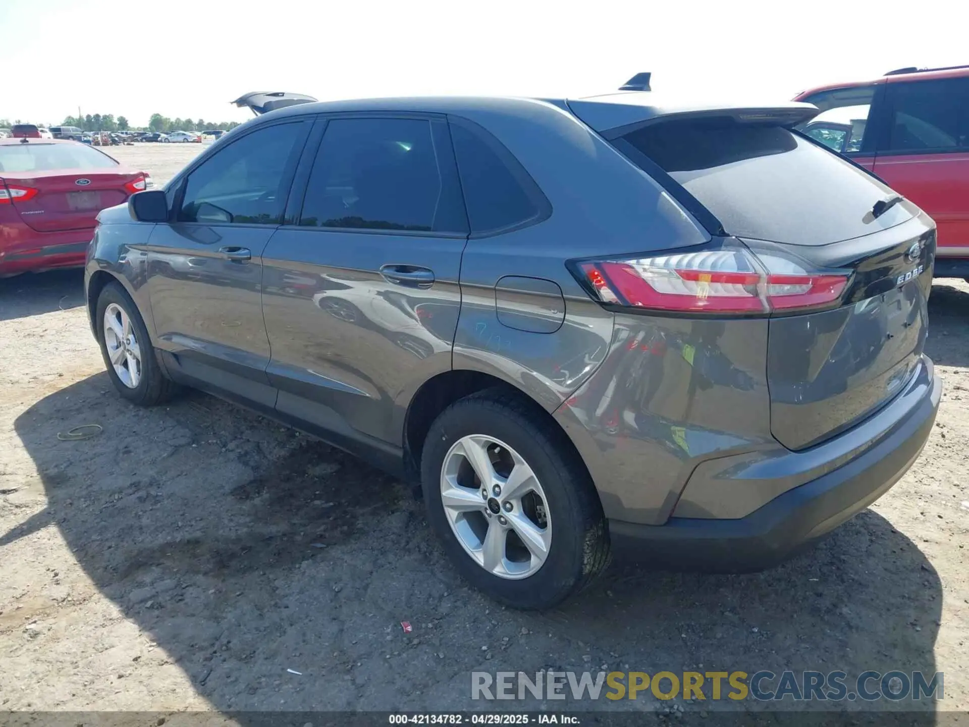 3 Фотография поврежденного автомобиля 2FMPK4G92PBA06116 FORD EDGE 2023