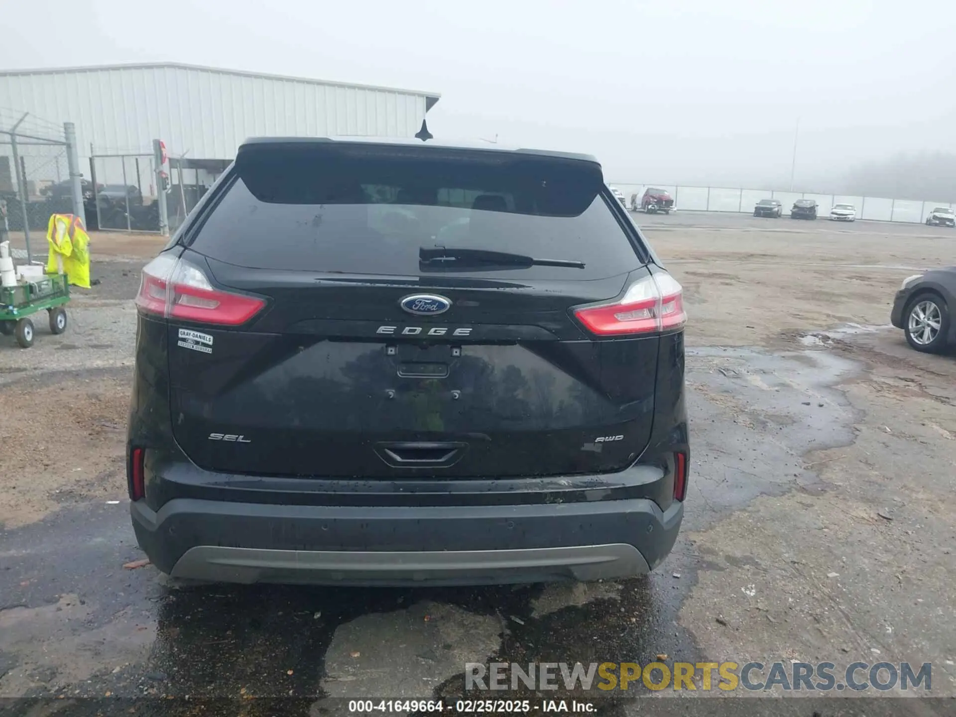 16 Photograph of a damaged car 2FMPK4J90PBA02641 FORD EDGE 2023