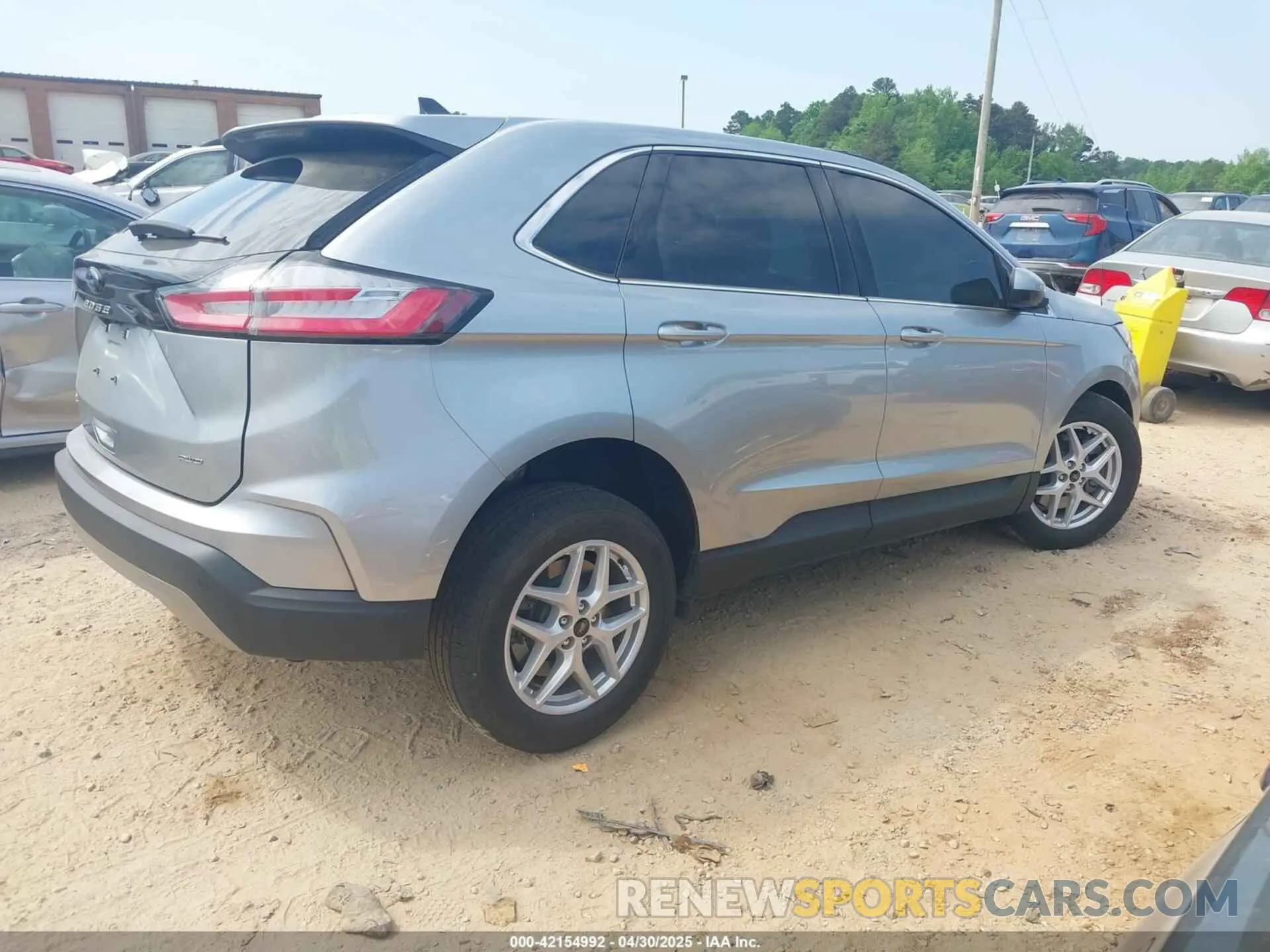 4 Photograph of a damaged car 2FMPK4J91PBA50410 FORD EDGE 2023