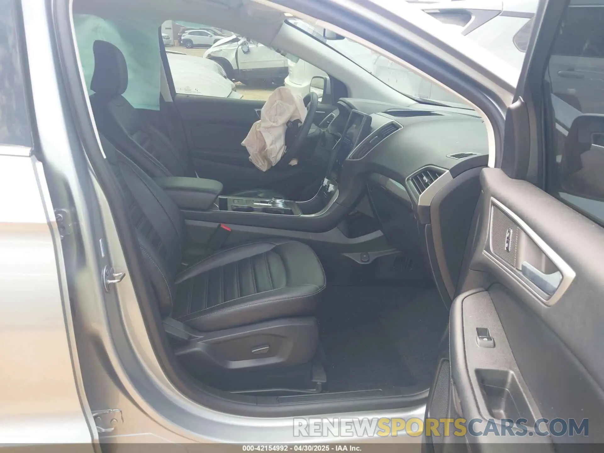 5 Photograph of a damaged car 2FMPK4J91PBA50410 FORD EDGE 2023