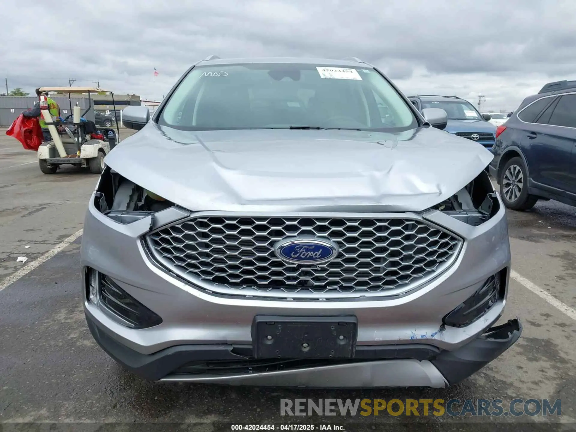 13 Photograph of a damaged car 2FMPK4J93PBA51266 FORD EDGE 2023