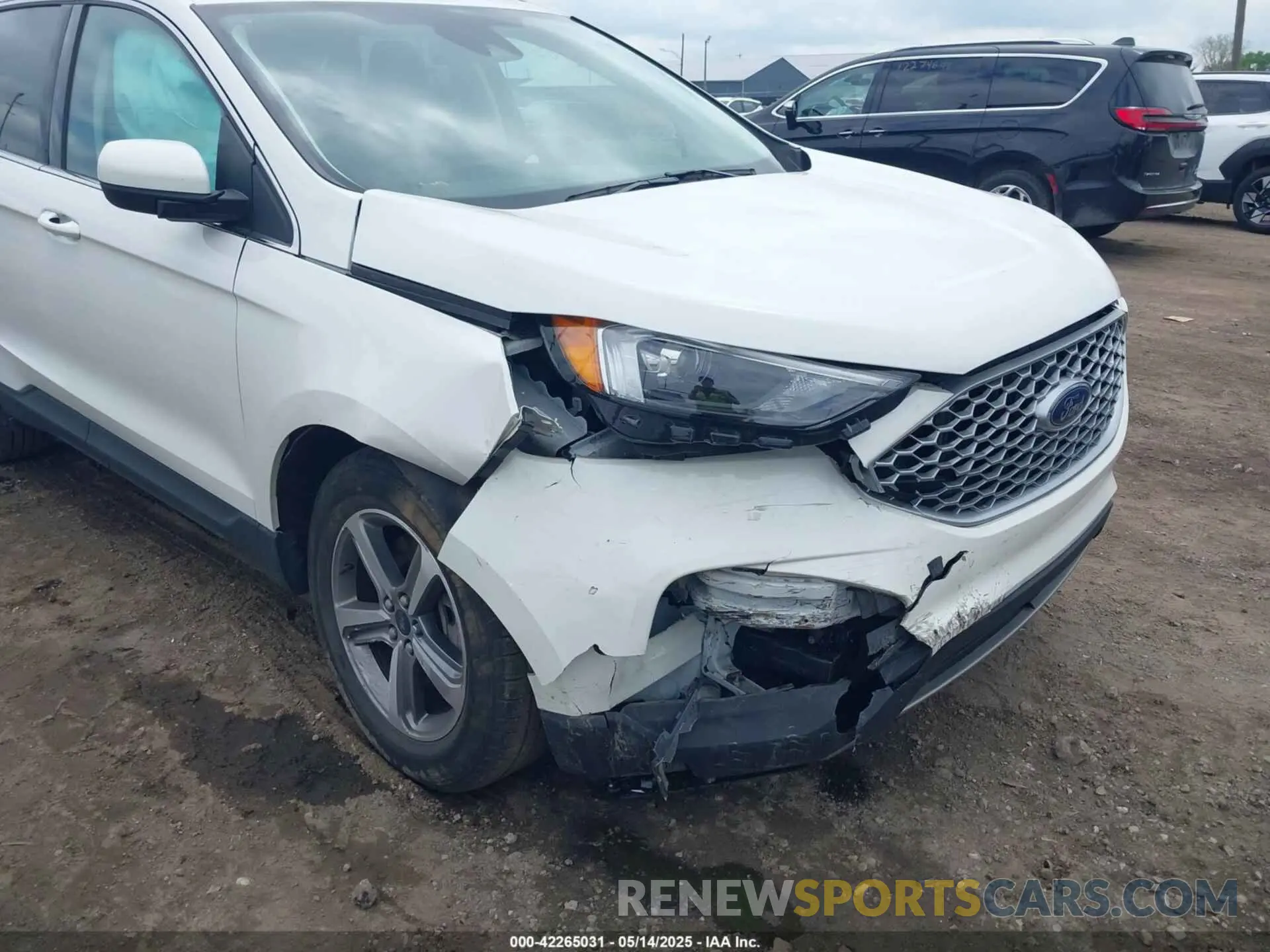 6 Photograph of a damaged car 2FMPK4J93PBA52725 FORD EDGE 2023