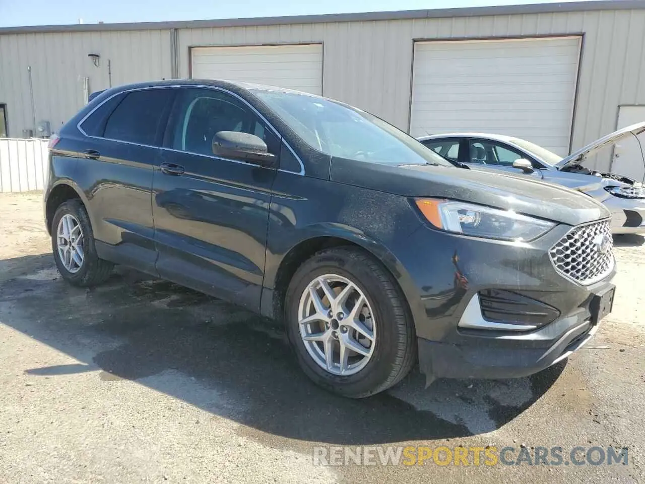 4 Photograph of a damaged car 2FMPK4J95PBA57960 FORD EDGE 2023