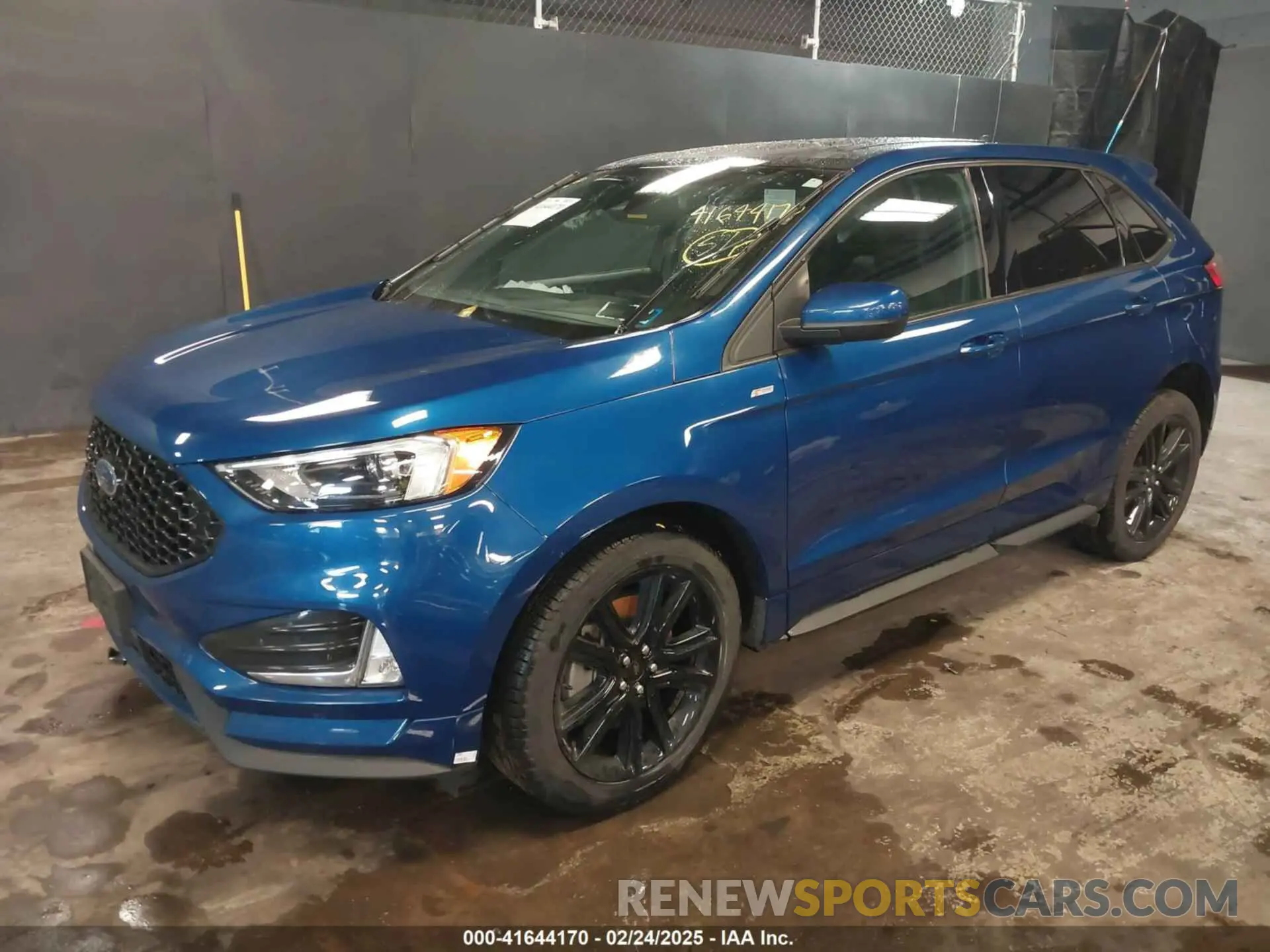 2 Photograph of a damaged car 2FMPK4J96PBA09268 FORD EDGE 2023