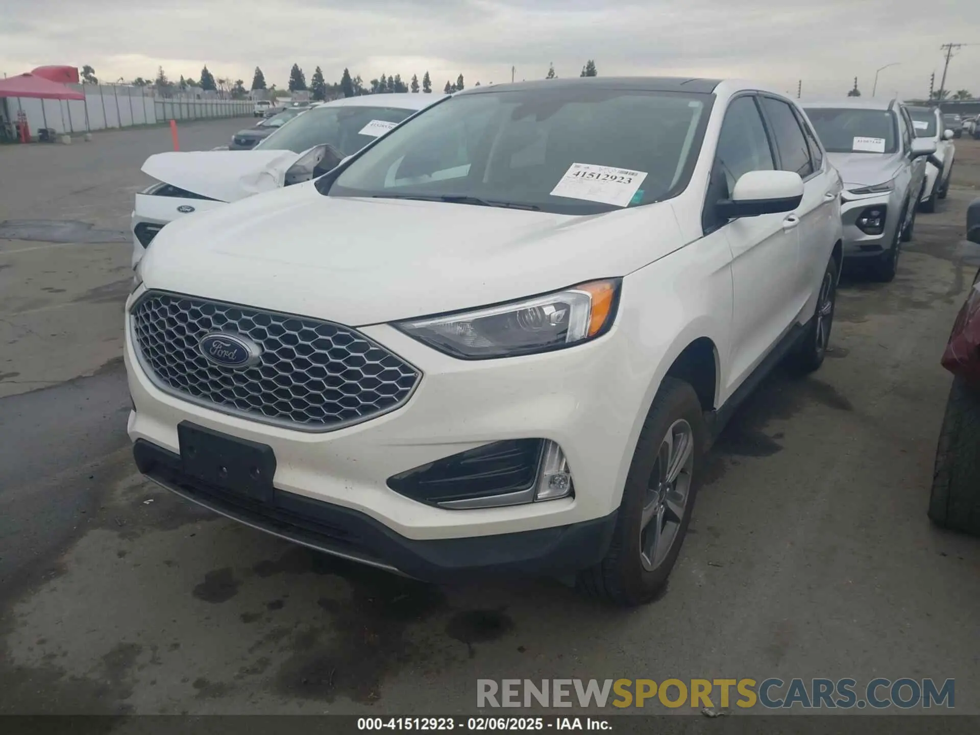 2 Фотография поврежденного автомобиля 2FMPK4J97PBA06136 FORD EDGE 2023