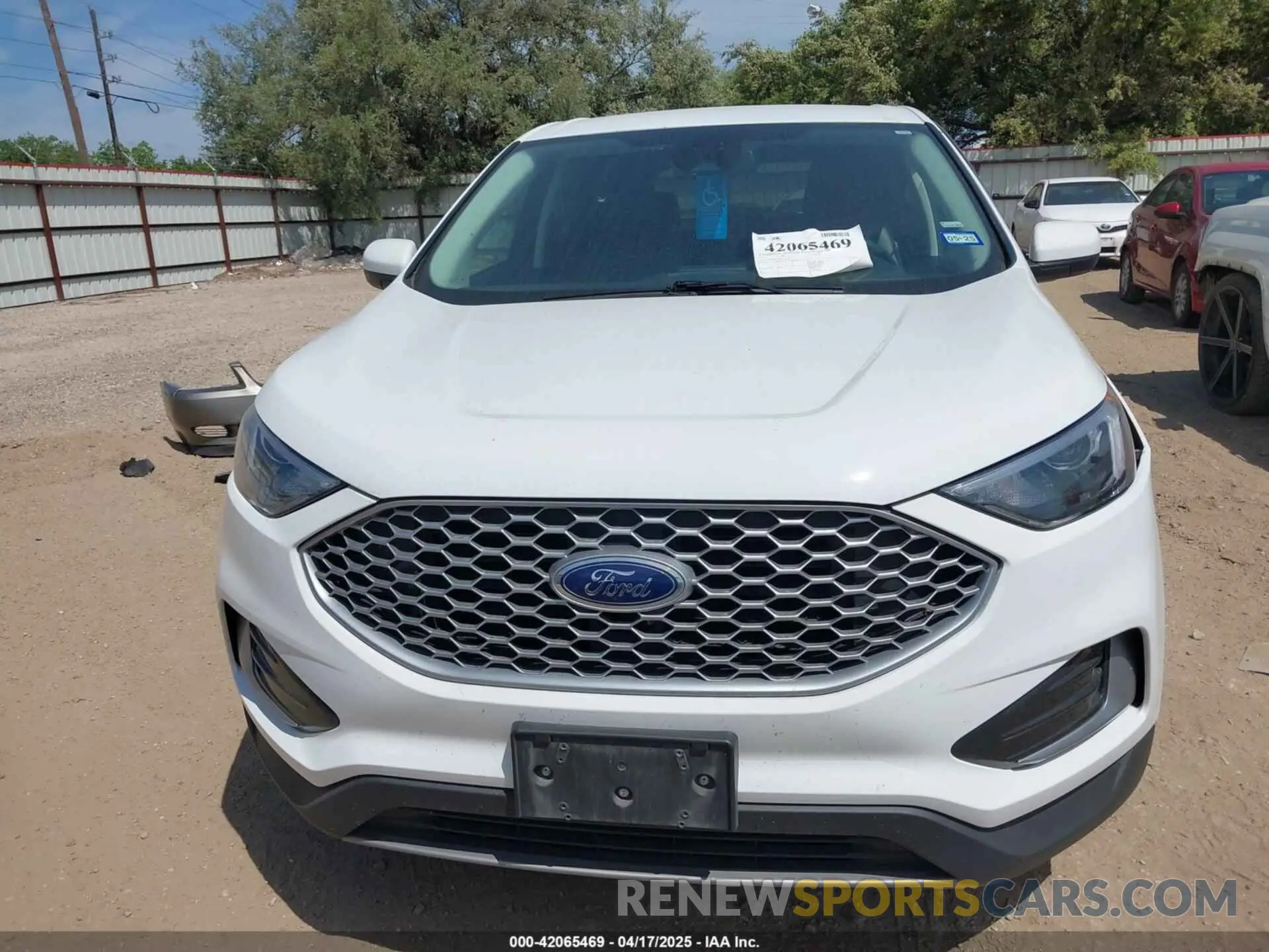 13 Фотография поврежденного автомобиля 2FMPK4J97PBA47706 FORD EDGE 2023