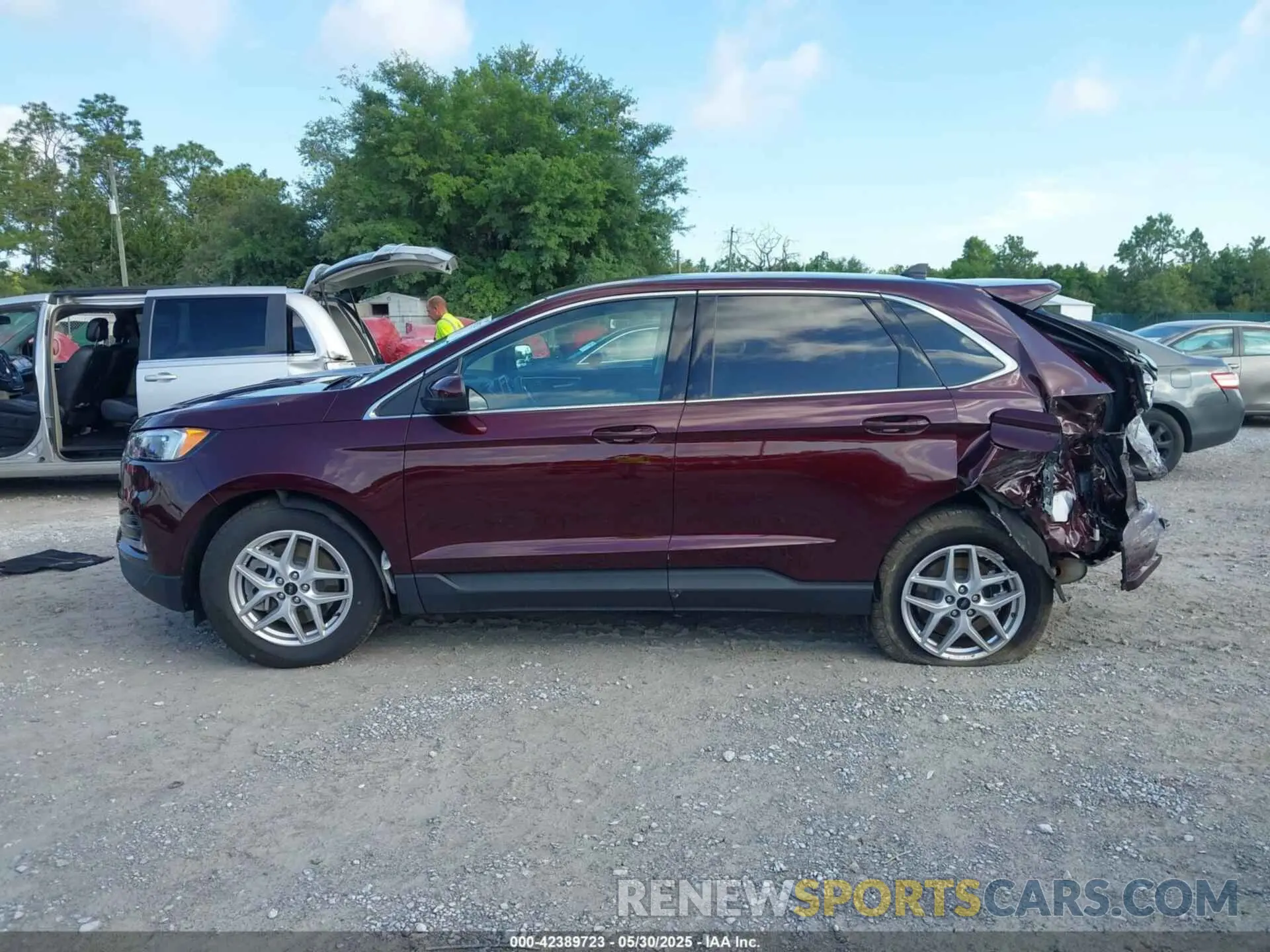 14 Photograph of a damaged car 2FMPK4J99PBA45004 FORD EDGE 2023