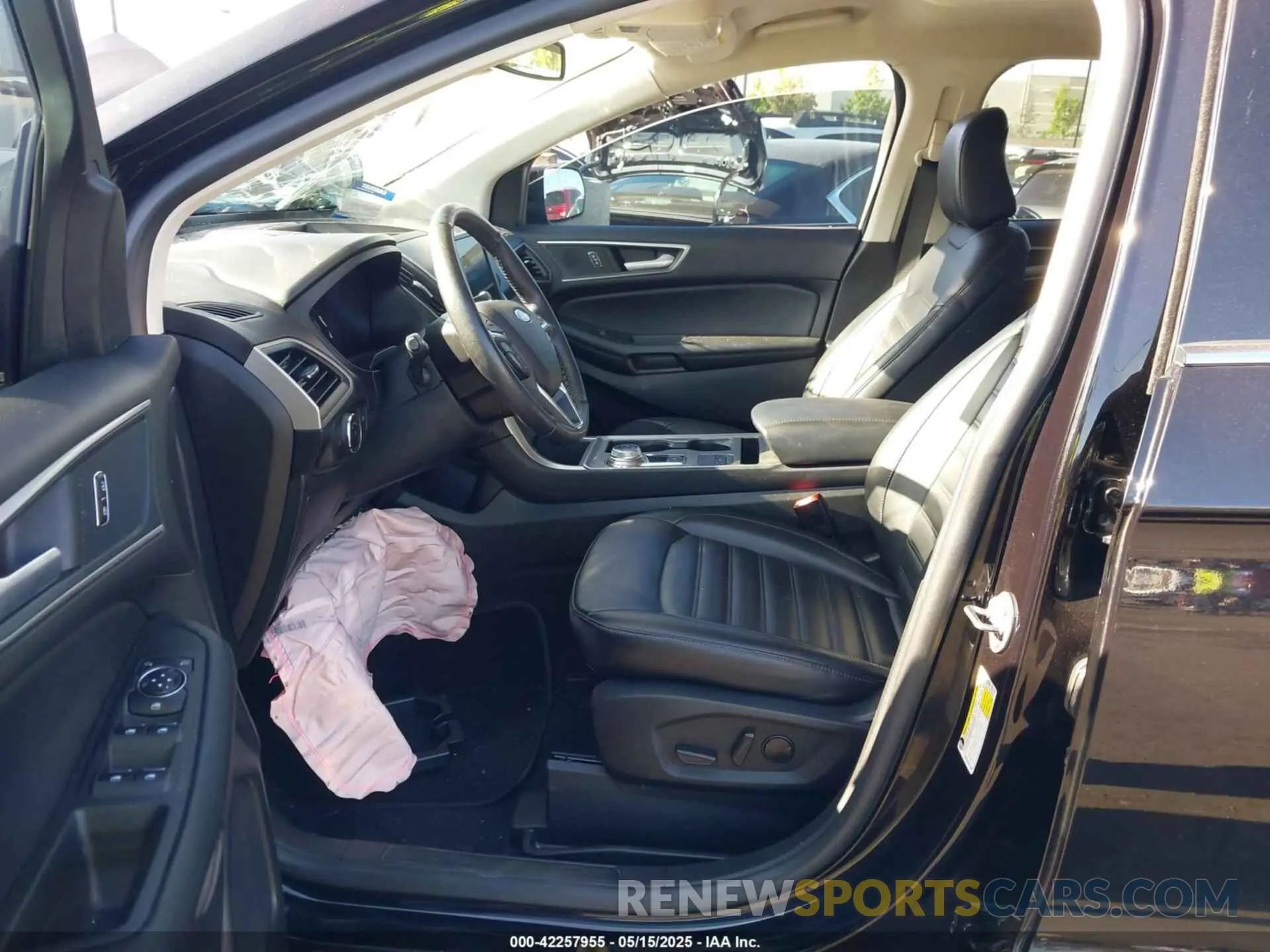 5 Photograph of a damaged car 2FMPK4J99PBA46959 FORD EDGE 2023
