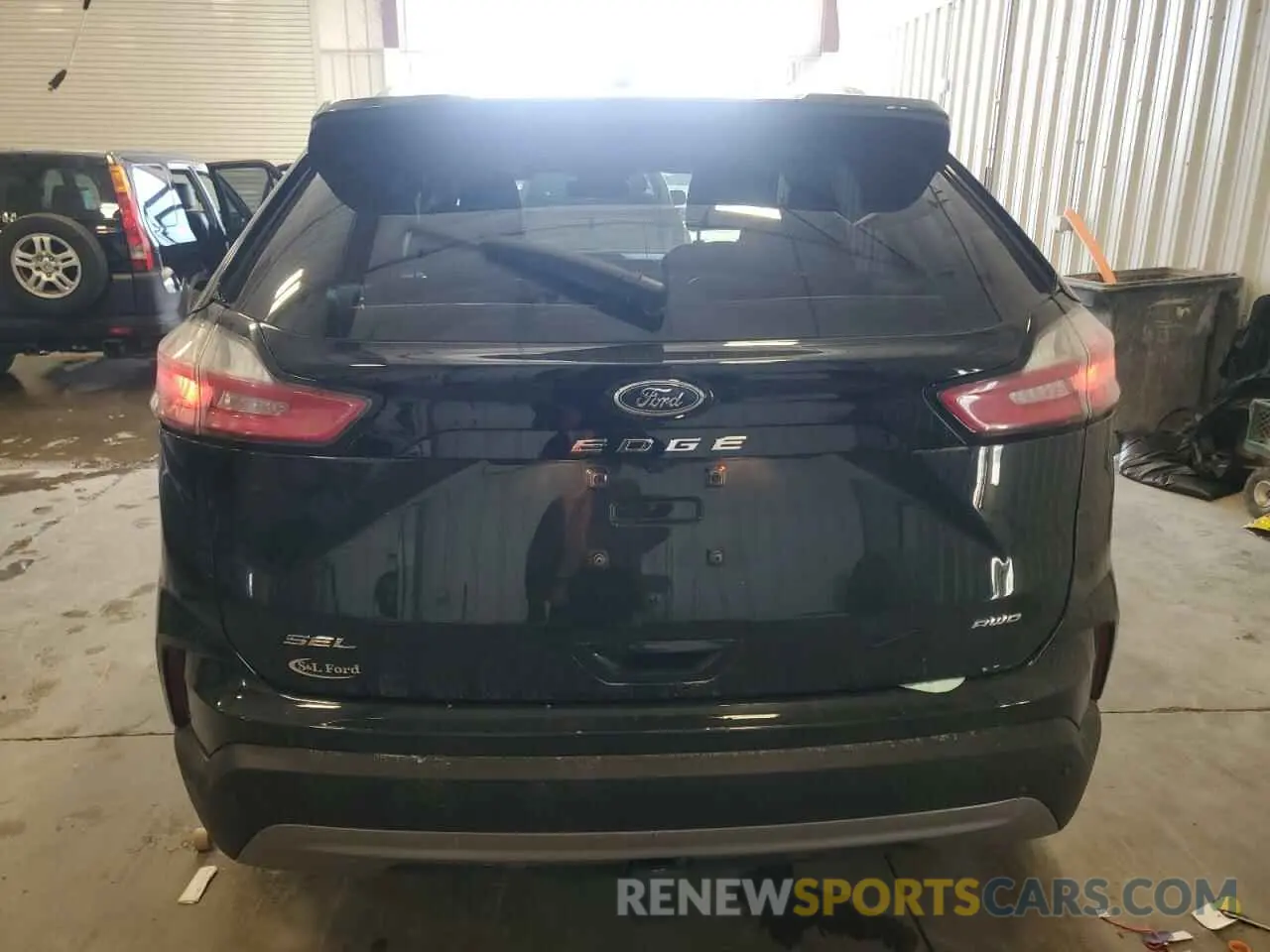 6 Фотография поврежденного автомобиля 2FMPK4J99PBA50395 FORD EDGE 2023