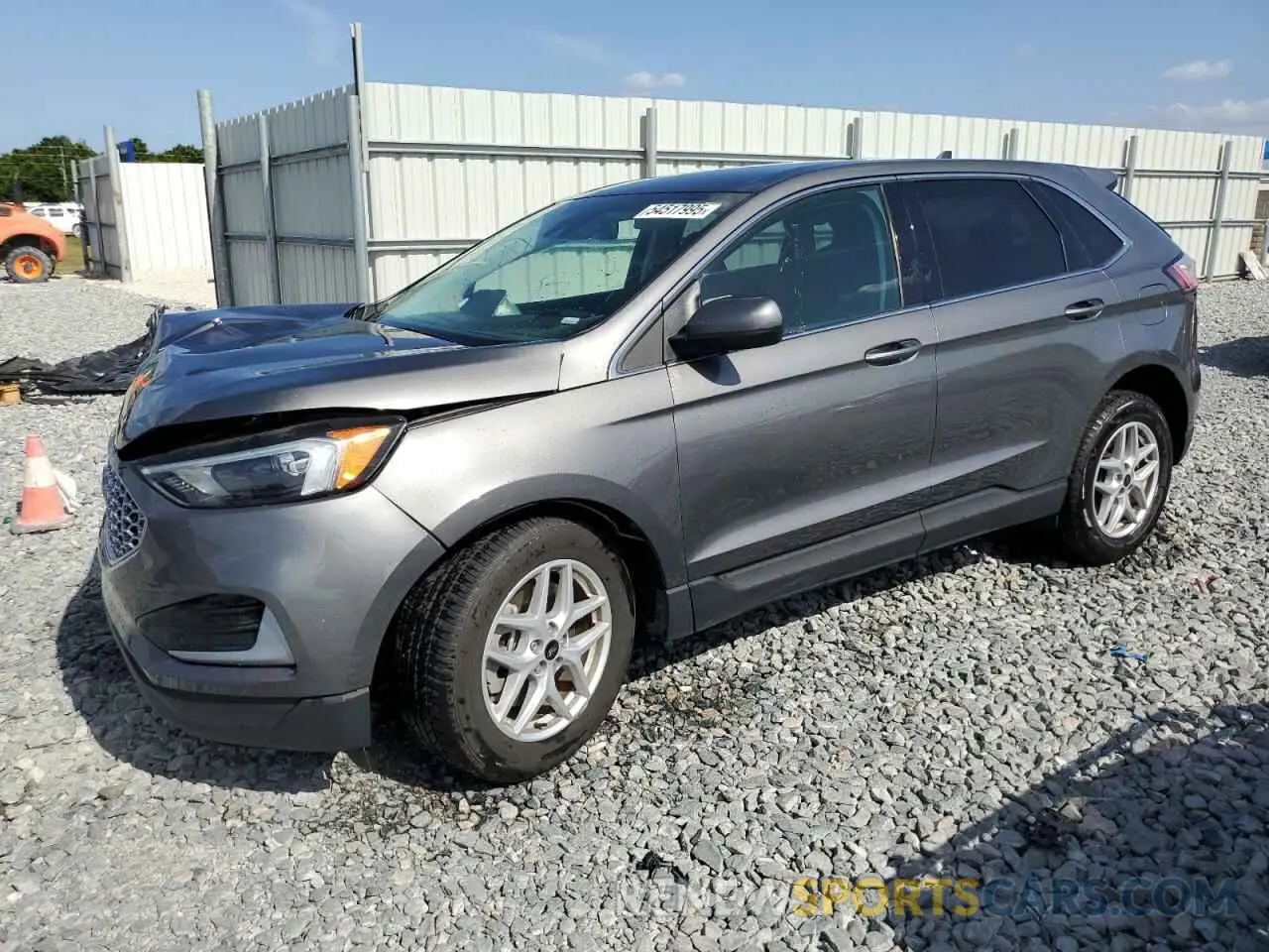 1 Photograph of a damaged car 2FMPK4J9XPBA02792 FORD EDGE 2023