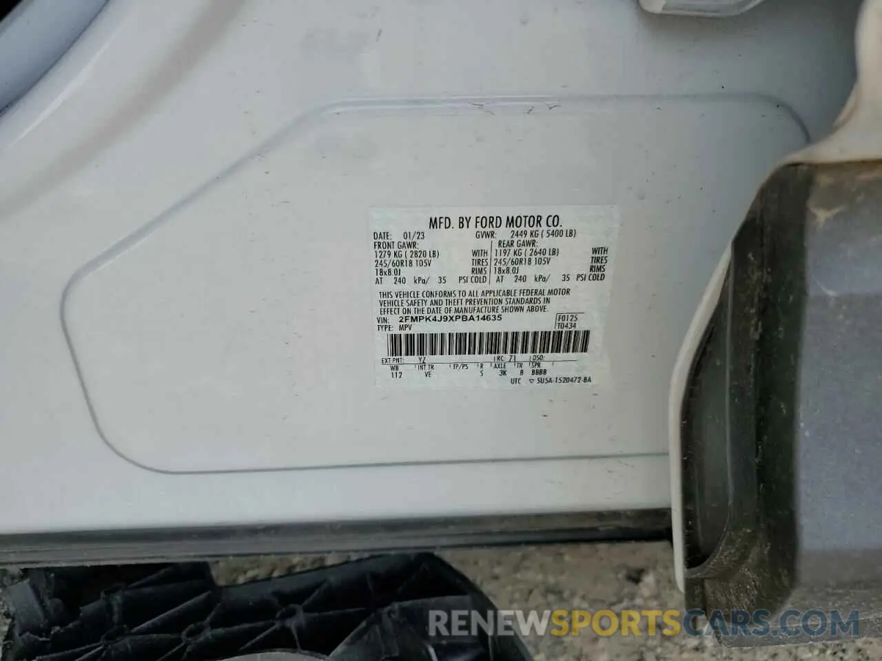 13 Photograph of a damaged car 2FMPK4J9XPBA14635 FORD EDGE 2023