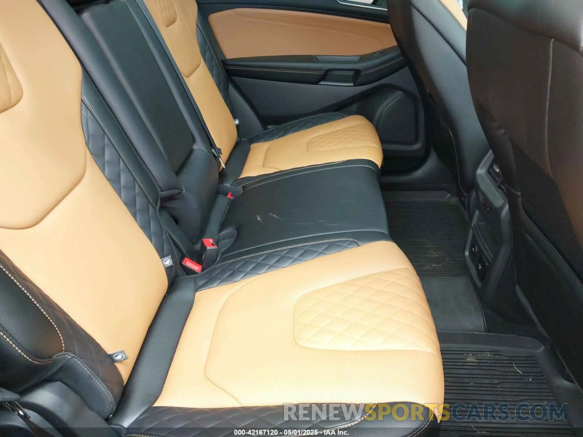 8 Фотография поврежденного автомобиля 2FMPK4K94PBA55762 FORD EDGE 2023