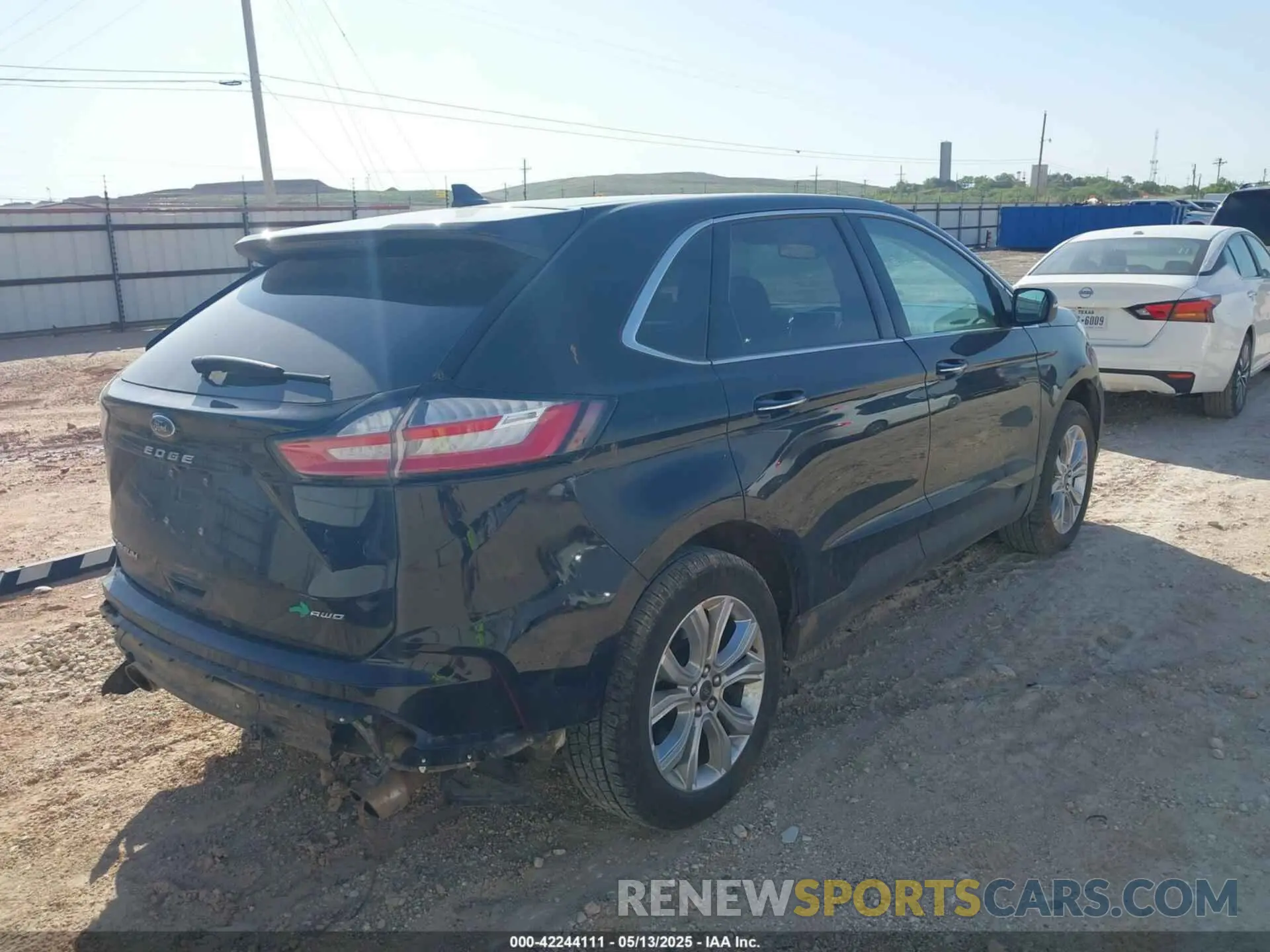 4 Фотография поврежденного автомобиля 2FMPK4K99PBA58026 FORD EDGE 2023