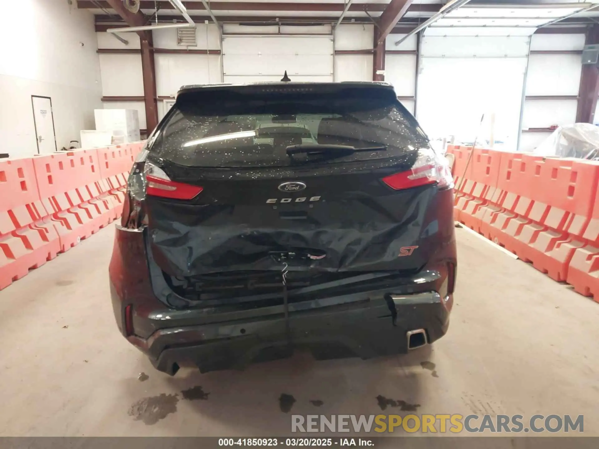 16 Фотография поврежденного автомобиля 2FMPK4AP0RBA00194 FORD EDGE 2024