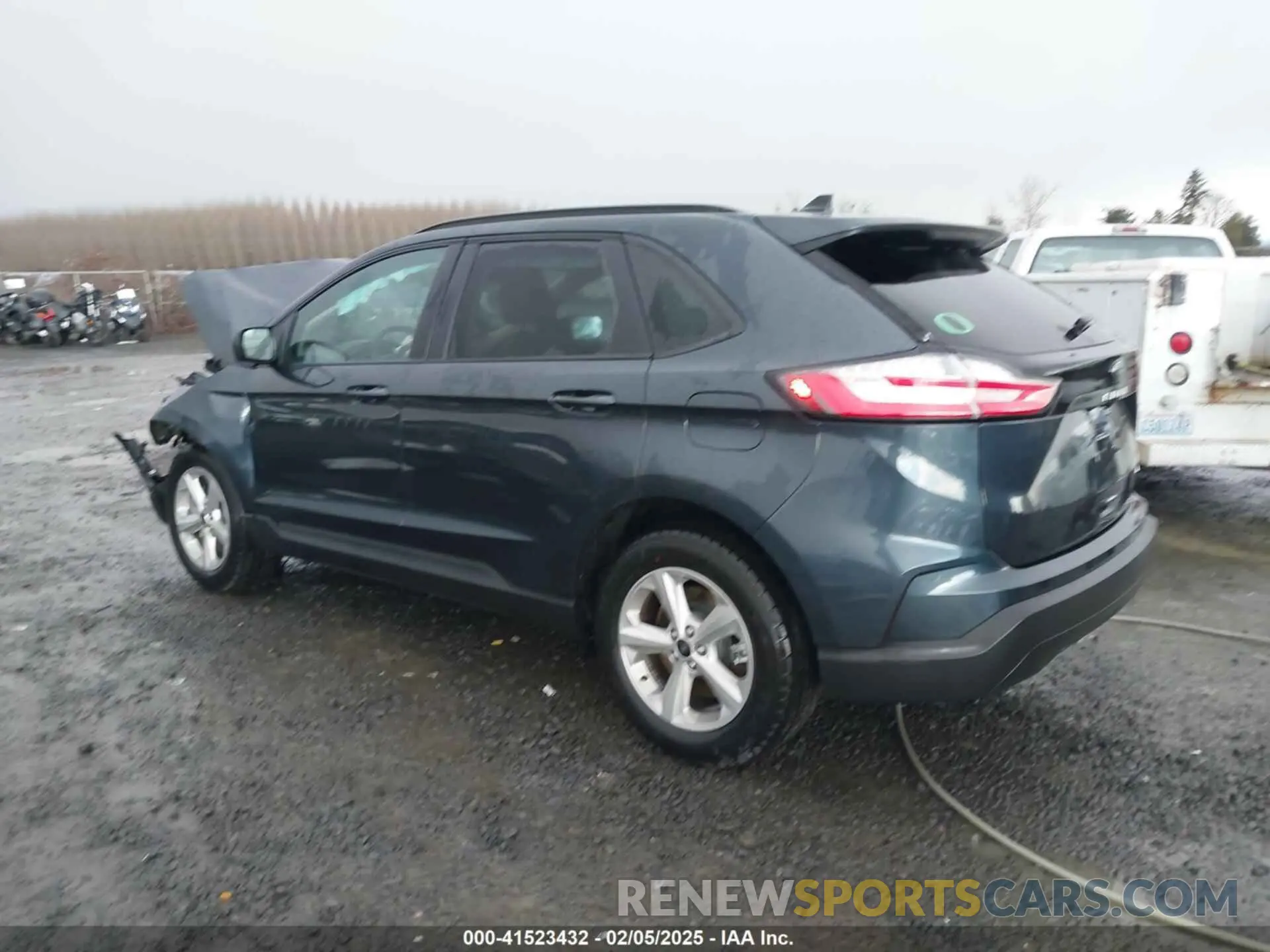 3 Photograph of a damaged car 2FMPK4G90RBB20005 FORD EDGE 2024