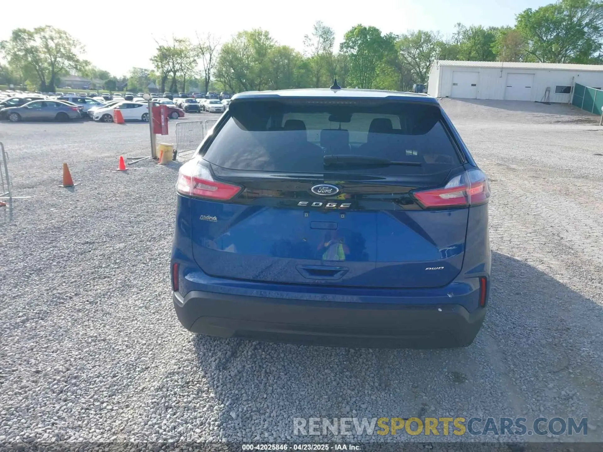 16 Photograph of a damaged car 2FMPK4G93RBA19069 FORD EDGE 2024