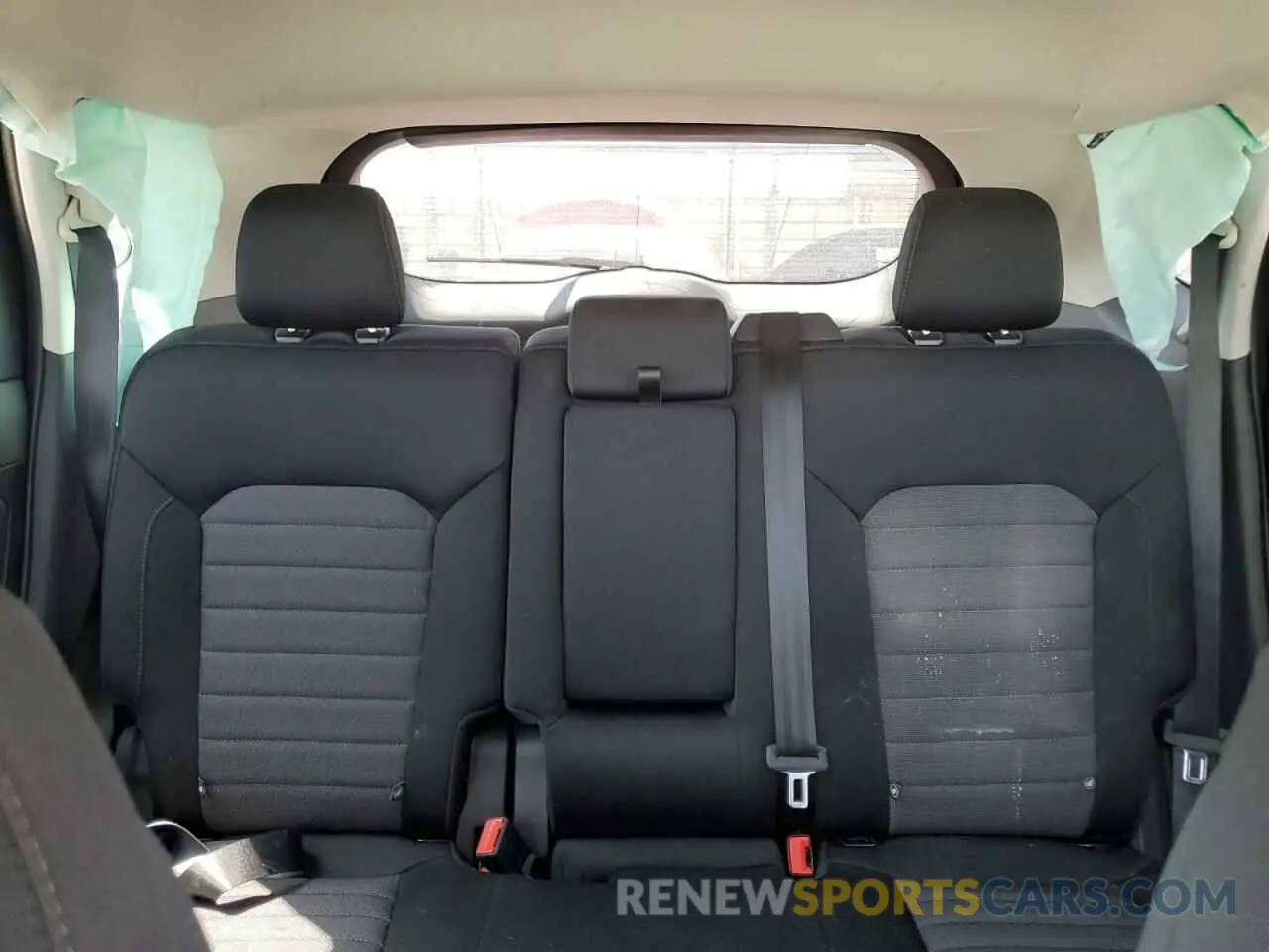 10 Photograph of a damaged car 2FMPK4G94RBA33952 FORD EDGE 2024