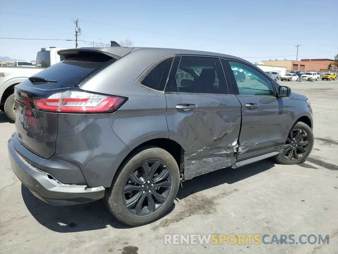 3 Photograph of a damaged car 2FMPK4G94RBA33952 FORD EDGE 2024