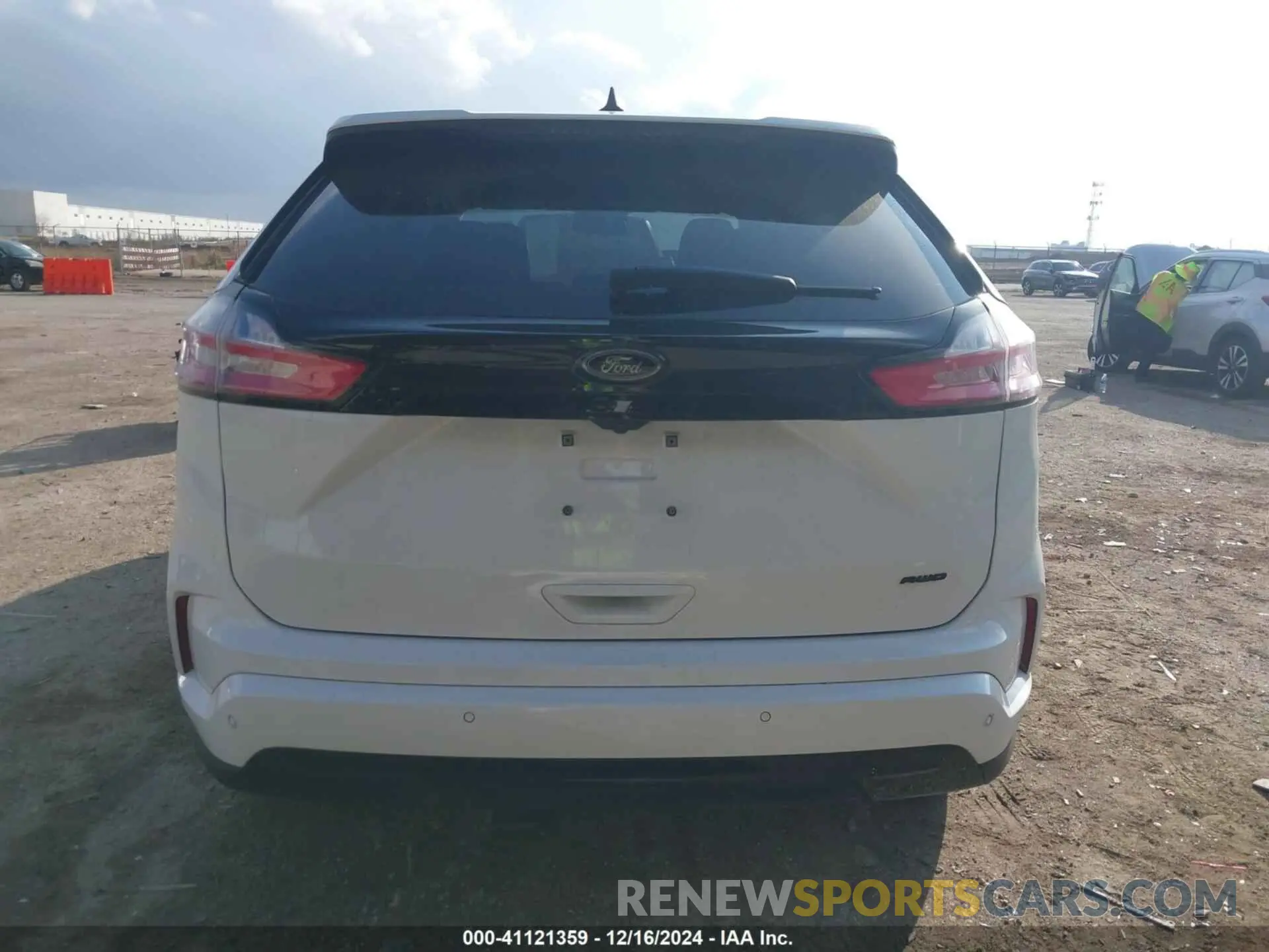 16 Фотография поврежденного автомобиля 2FMPK4G97RBA17583 FORD EDGE 2024