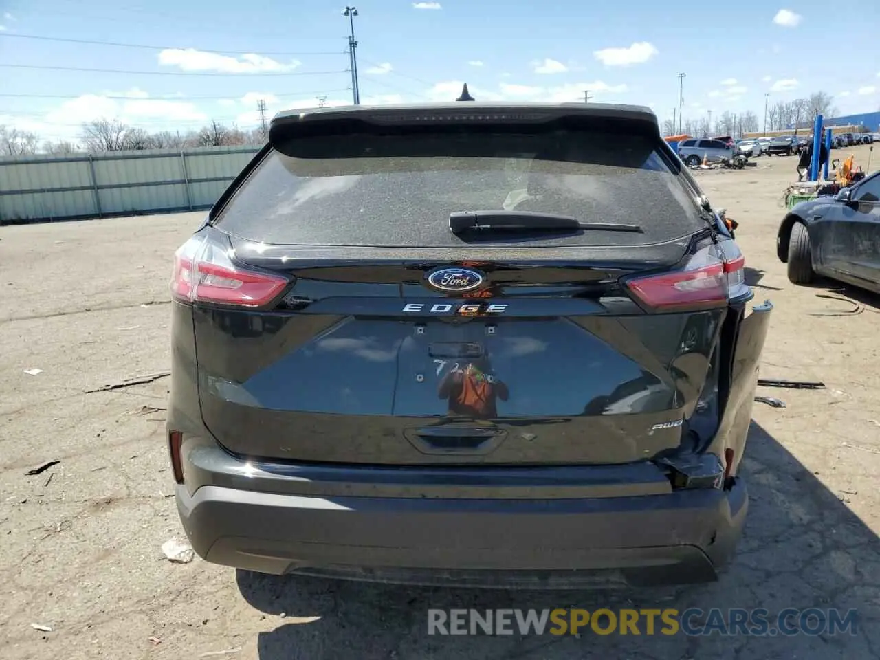 6 Photograph of a damaged car 2FMPK4G9XRBA82721 FORD EDGE 2024