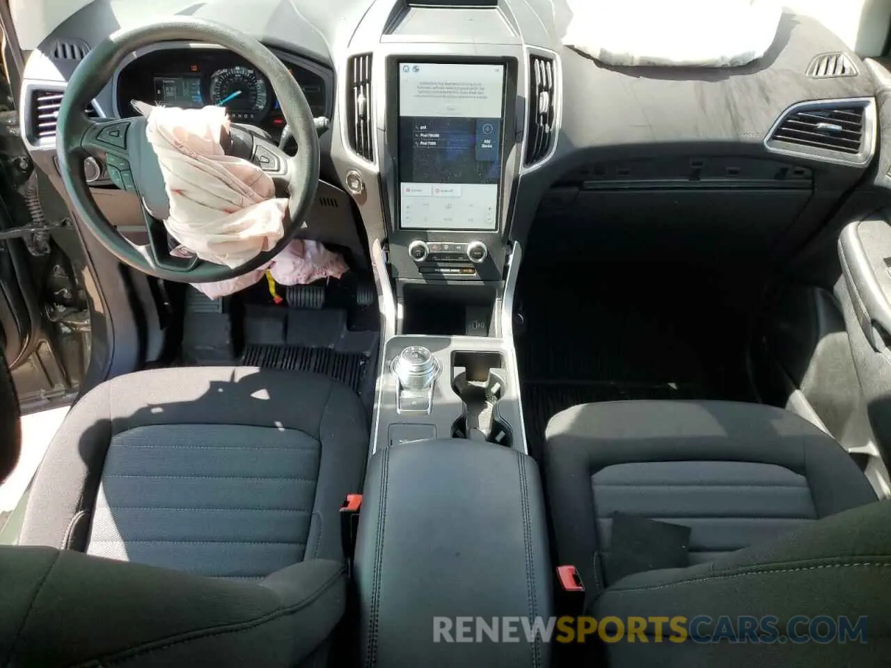 8 Photograph of a damaged car 2FMPK4G9XRBA82721 FORD EDGE 2024