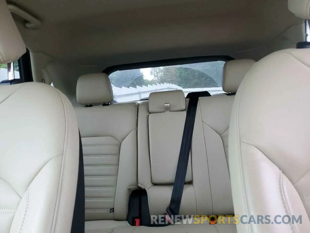 10 Фотография поврежденного автомобиля 2FMPK4J90RBA35500 FORD EDGE 2024