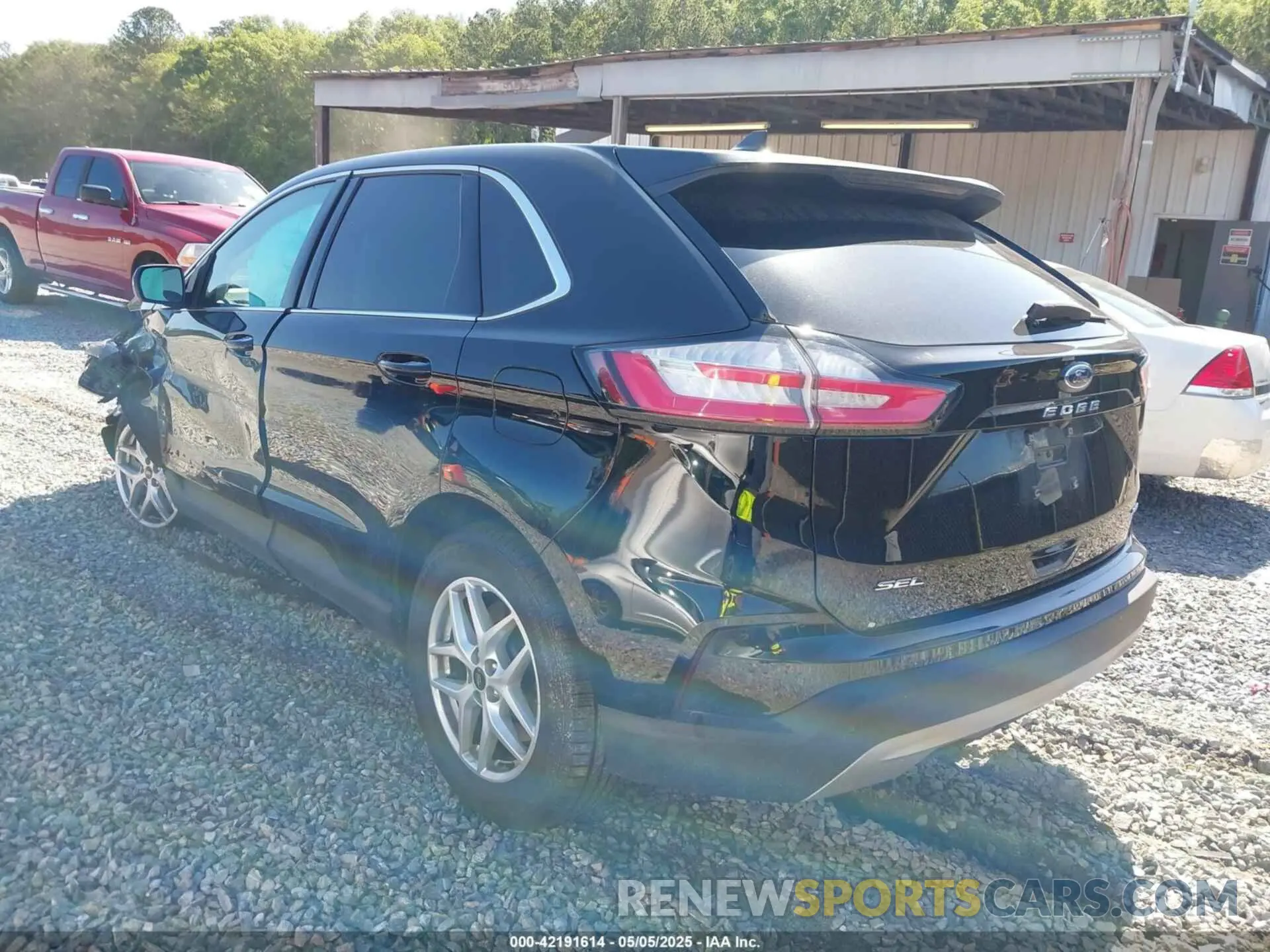 3 Photograph of a damaged car 2FMPK4J90RBA48246 FORD EDGE 2024