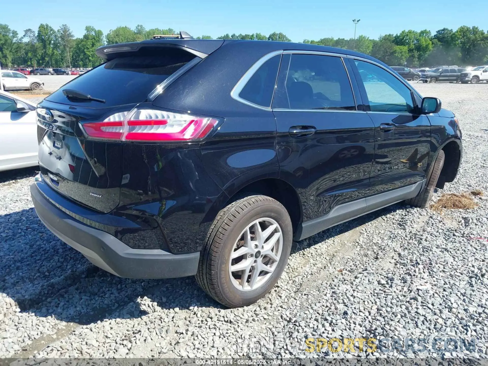 4 Photograph of a damaged car 2FMPK4J90RBA48246 FORD EDGE 2024