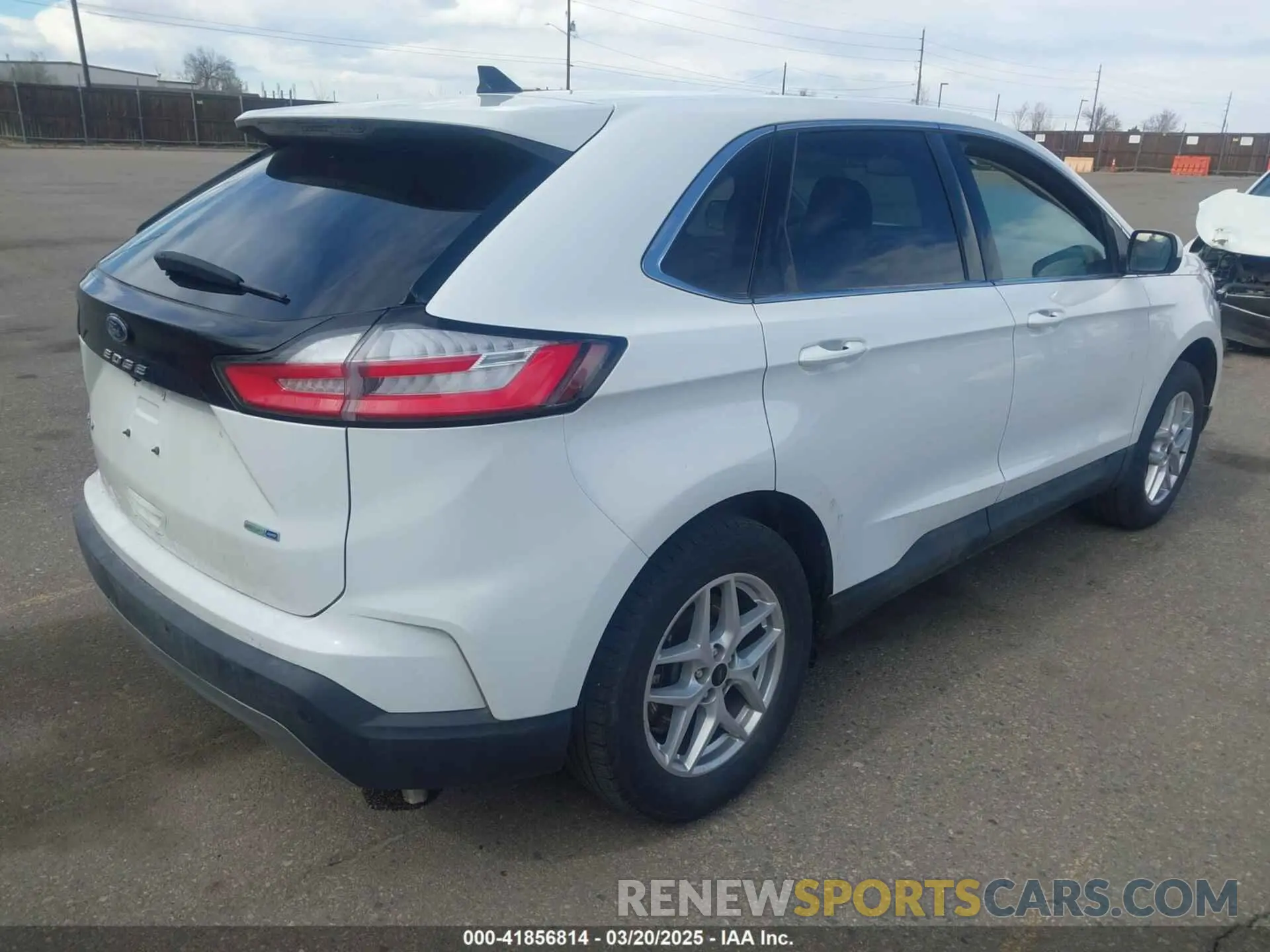 4 Фотография поврежденного автомобиля 2FMPK4J90RBA67525 FORD EDGE 2024
