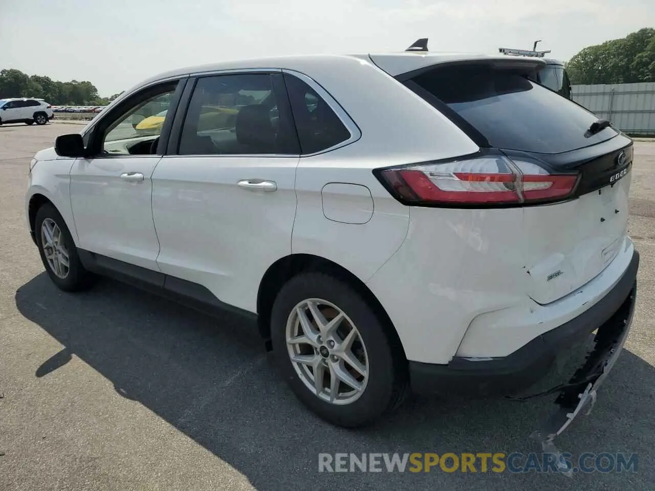 2 Фотография поврежденного автомобиля 2FMPK4J90RBA78010 FORD EDGE 2024