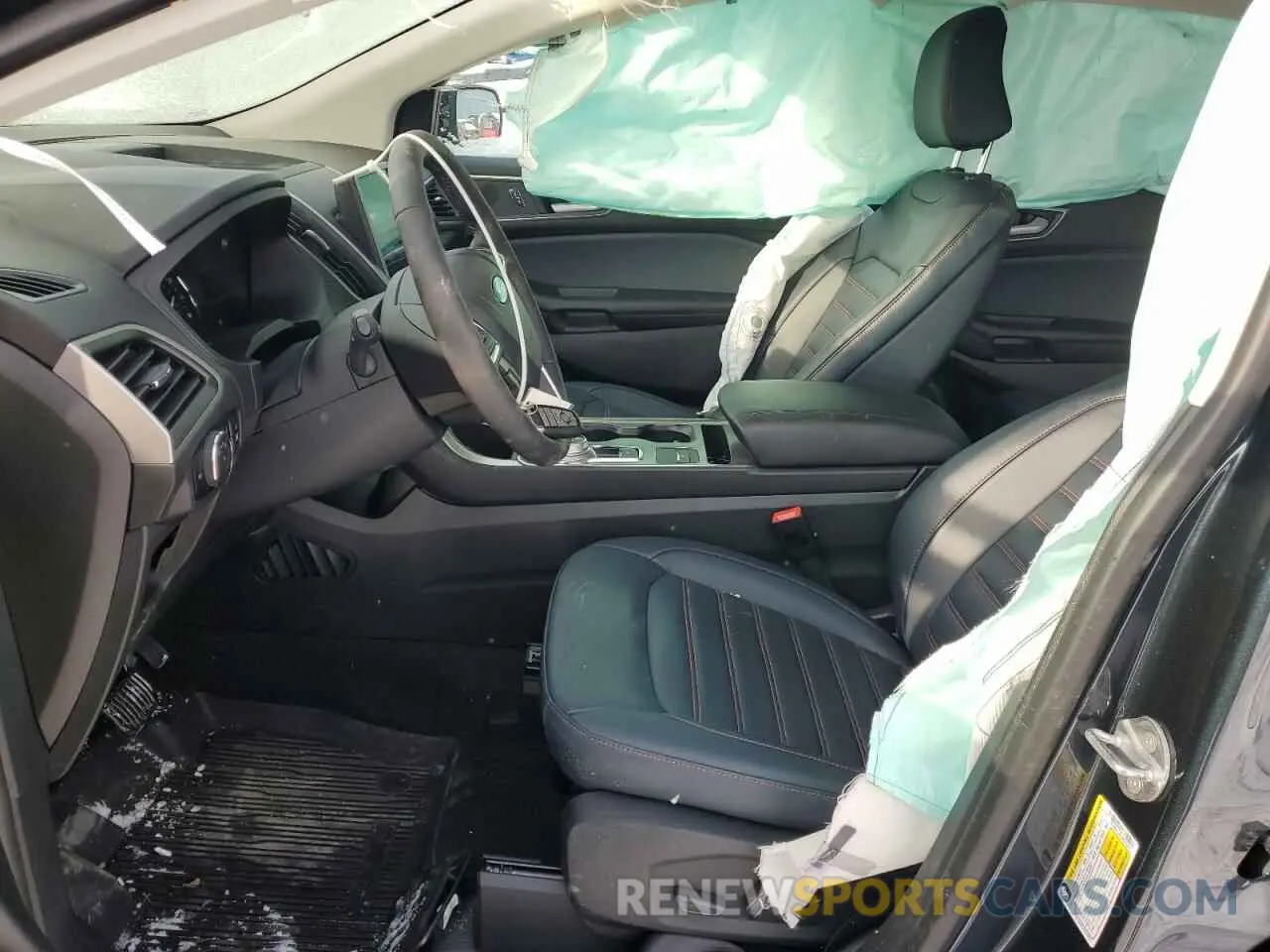 7 Фотография поврежденного автомобиля 2FMPK4J90RBB15377 FORD EDGE 2024
