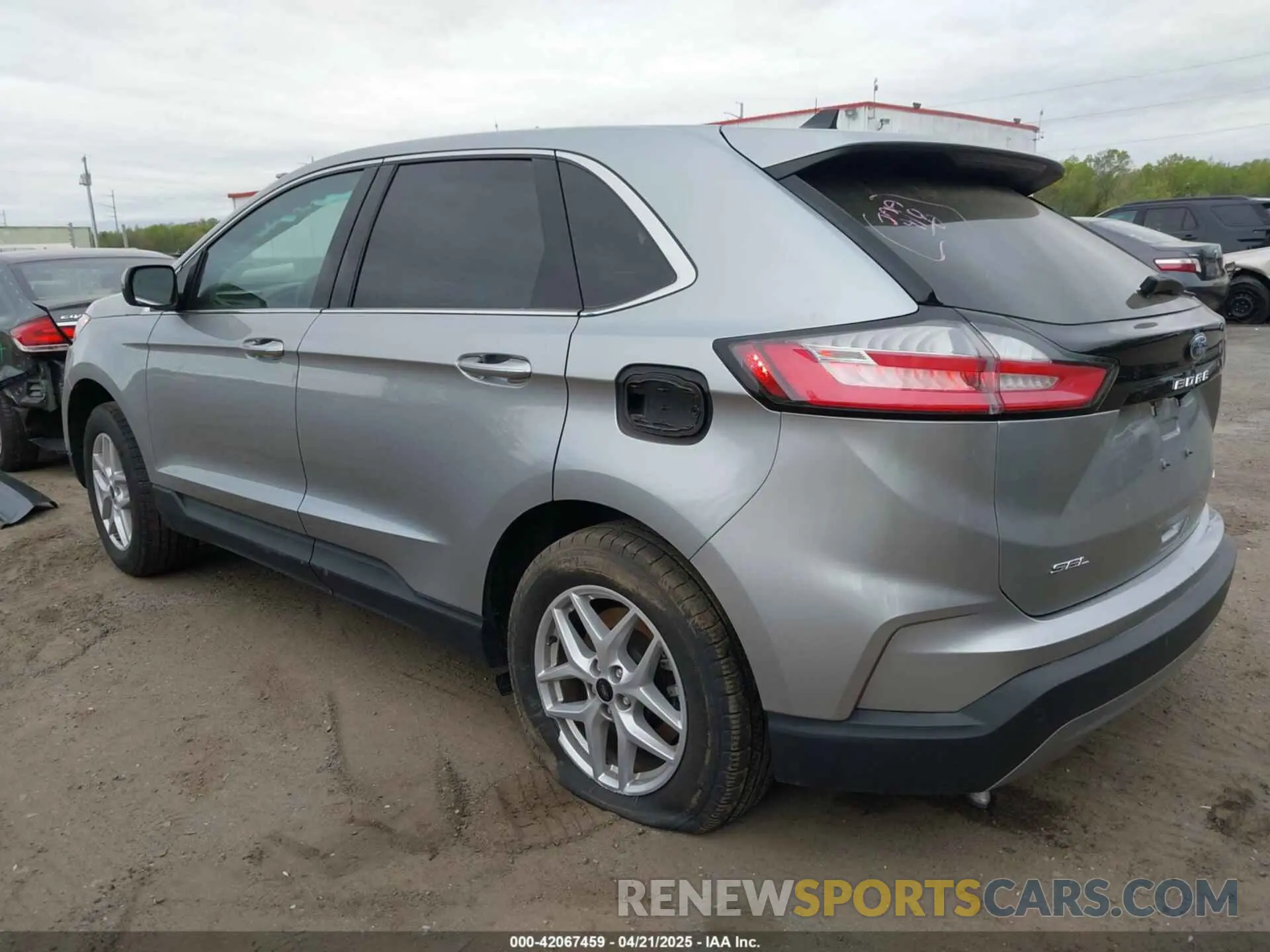 3 Фотография поврежденного автомобиля 2FMPK4J91RBA37000 FORD EDGE 2024