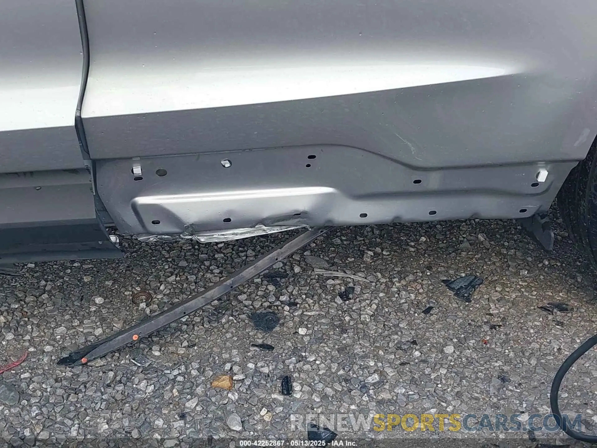 6 Photograph of a damaged car 2FMPK4J91RBA88111 FORD EDGE 2024