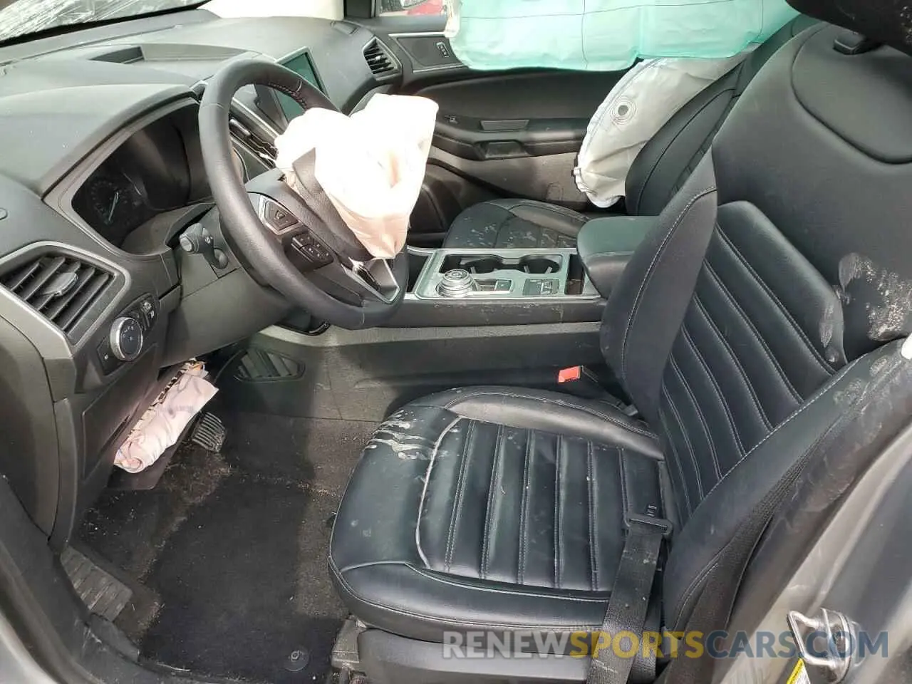 7 Photograph of a damaged car 2FMPK4J91RBB17607 FORD EDGE 2024