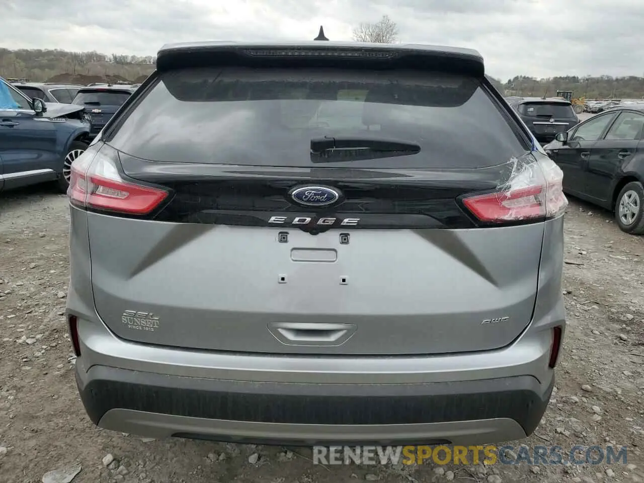 6 Photograph of a damaged car 2FMPK4J92RBB11198 FORD EDGE 2024