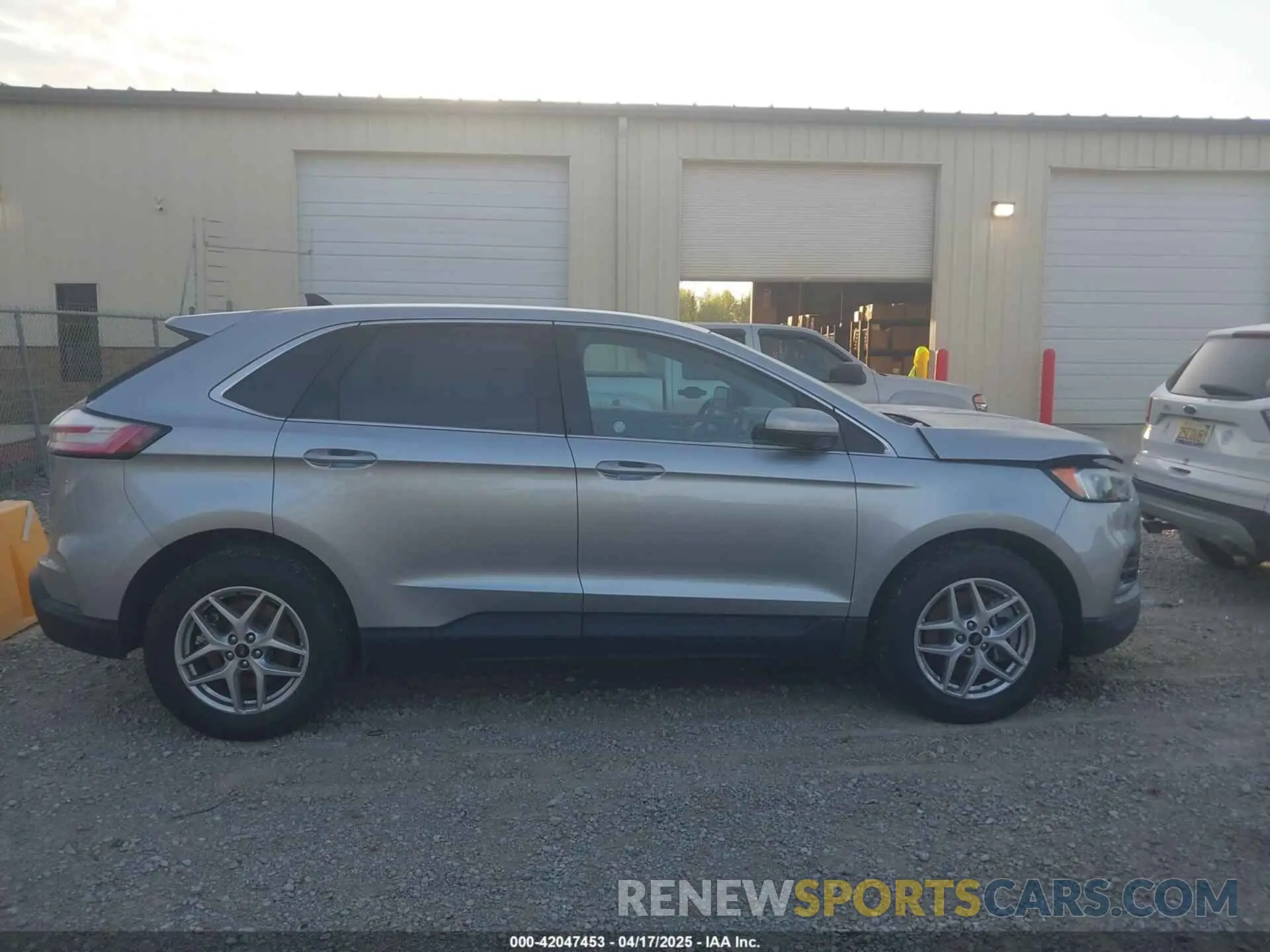13 Фотография поврежденного автомобиля 2FMPK4J93RBA77465 FORD EDGE 2024