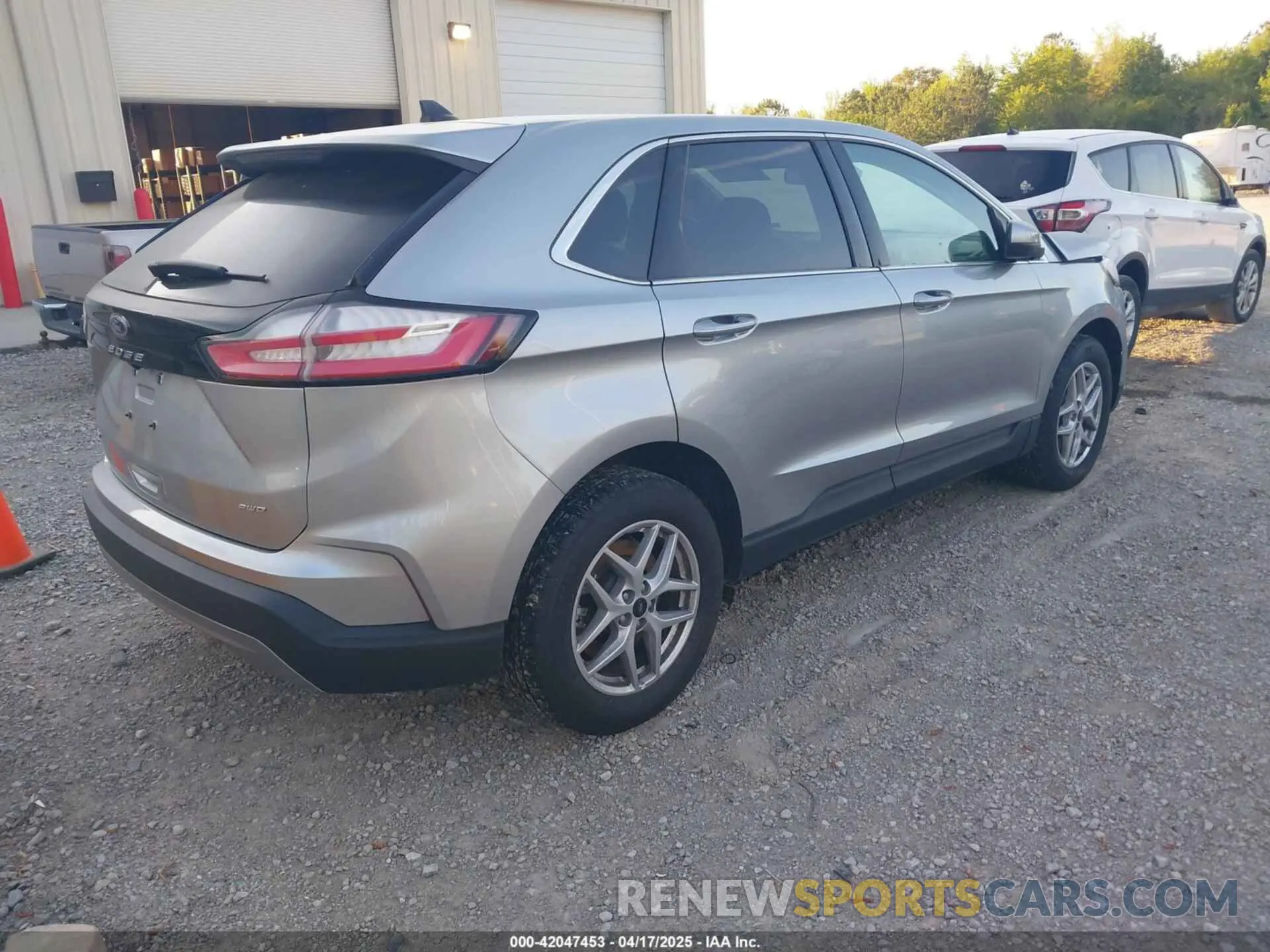 4 Фотография поврежденного автомобиля 2FMPK4J93RBA77465 FORD EDGE 2024