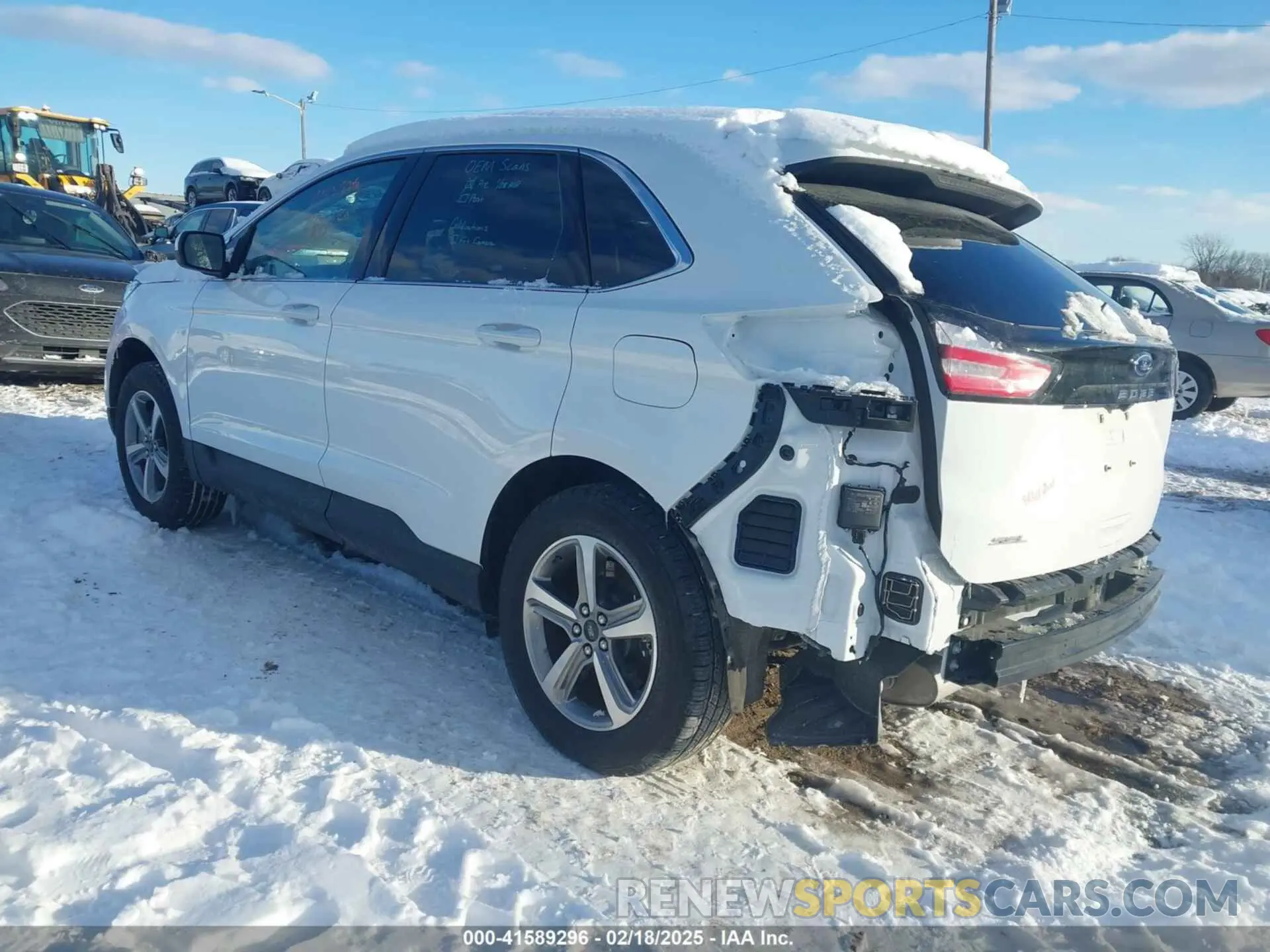 3 Фотография поврежденного автомобиля 2FMPK4J93RBB03305 FORD EDGE 2024