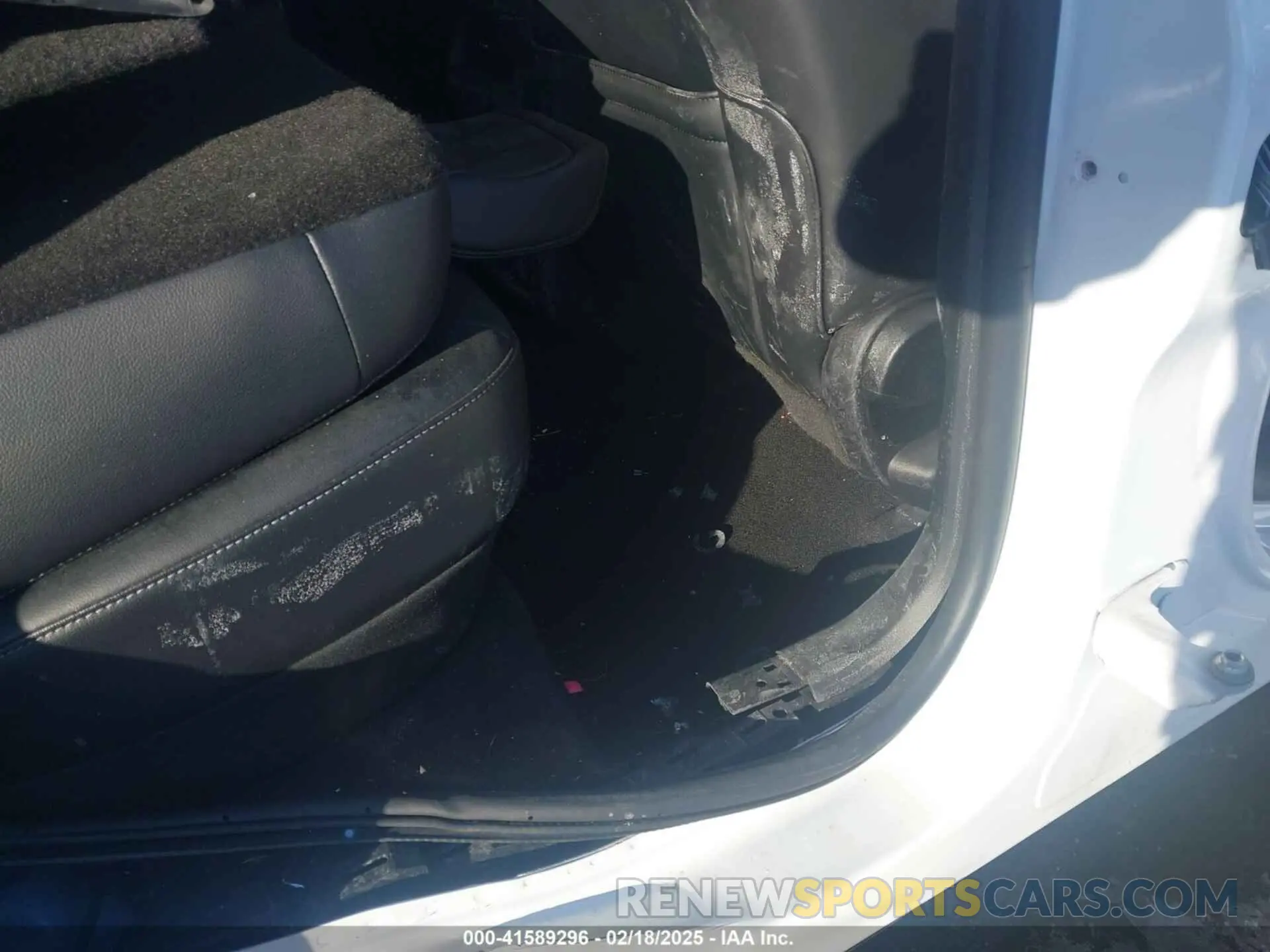 8 Фотография поврежденного автомобиля 2FMPK4J93RBB03305 FORD EDGE 2024