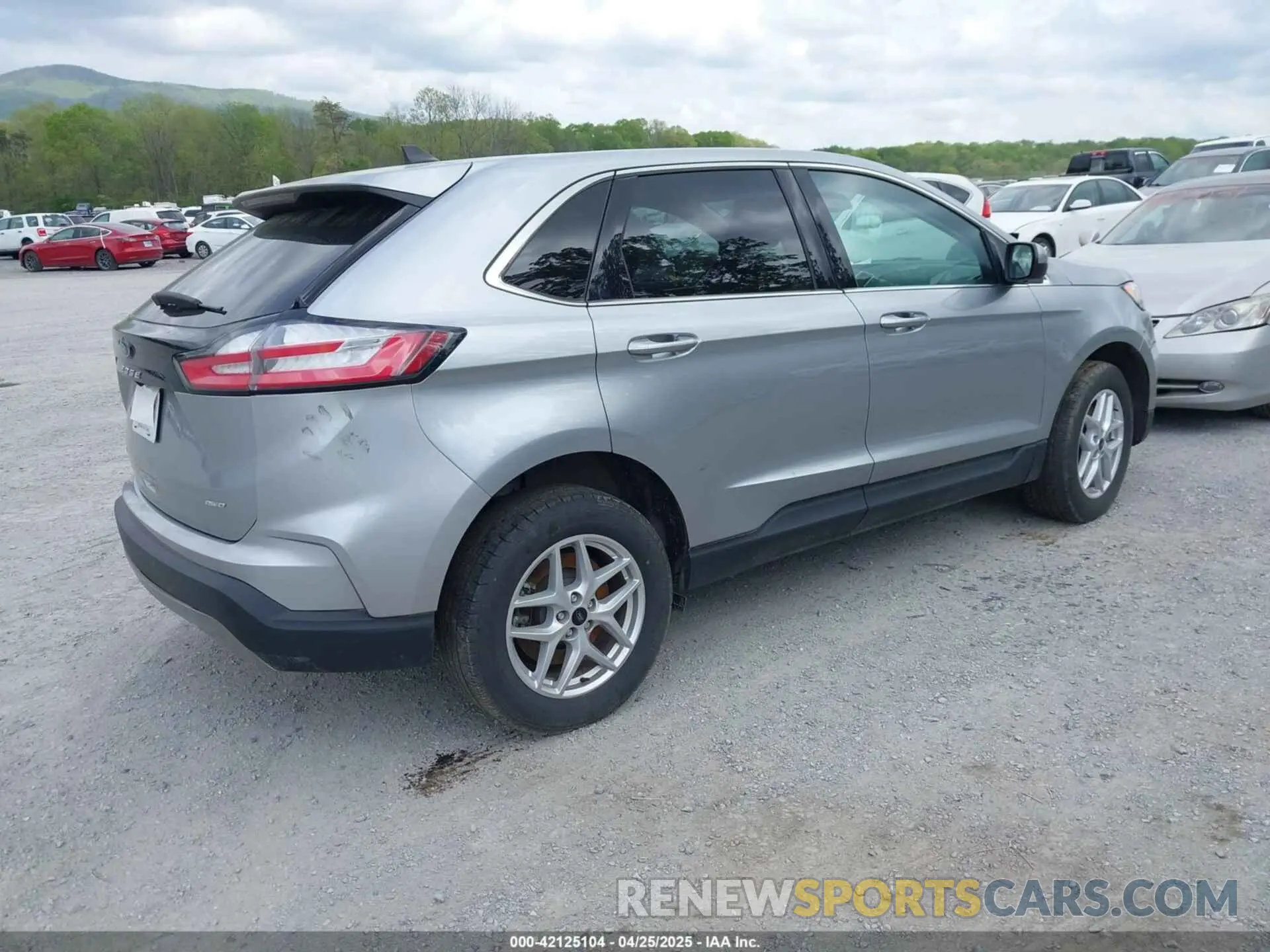 4 Фотография поврежденного автомобиля 2FMPK4J94RBA95926 FORD EDGE 2024