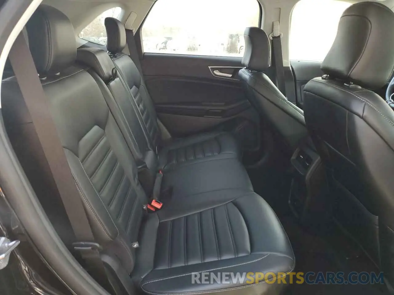 11 Фотография поврежденного автомобиля 2FMPK4J94RBA98843 FORD EDGE 2024