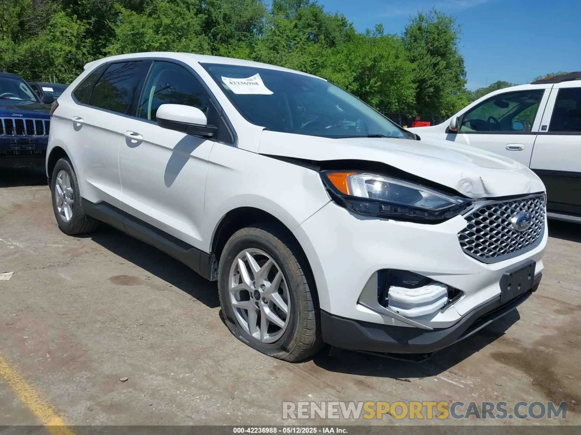 1 Photograph of a damaged car 2FMPK4J94RBA99457 FORD EDGE 2024