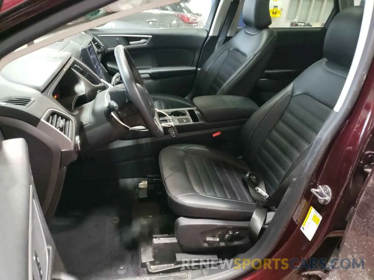 7 Photograph of a damaged car 2FMPK4J95RBA24556 FORD EDGE 2024