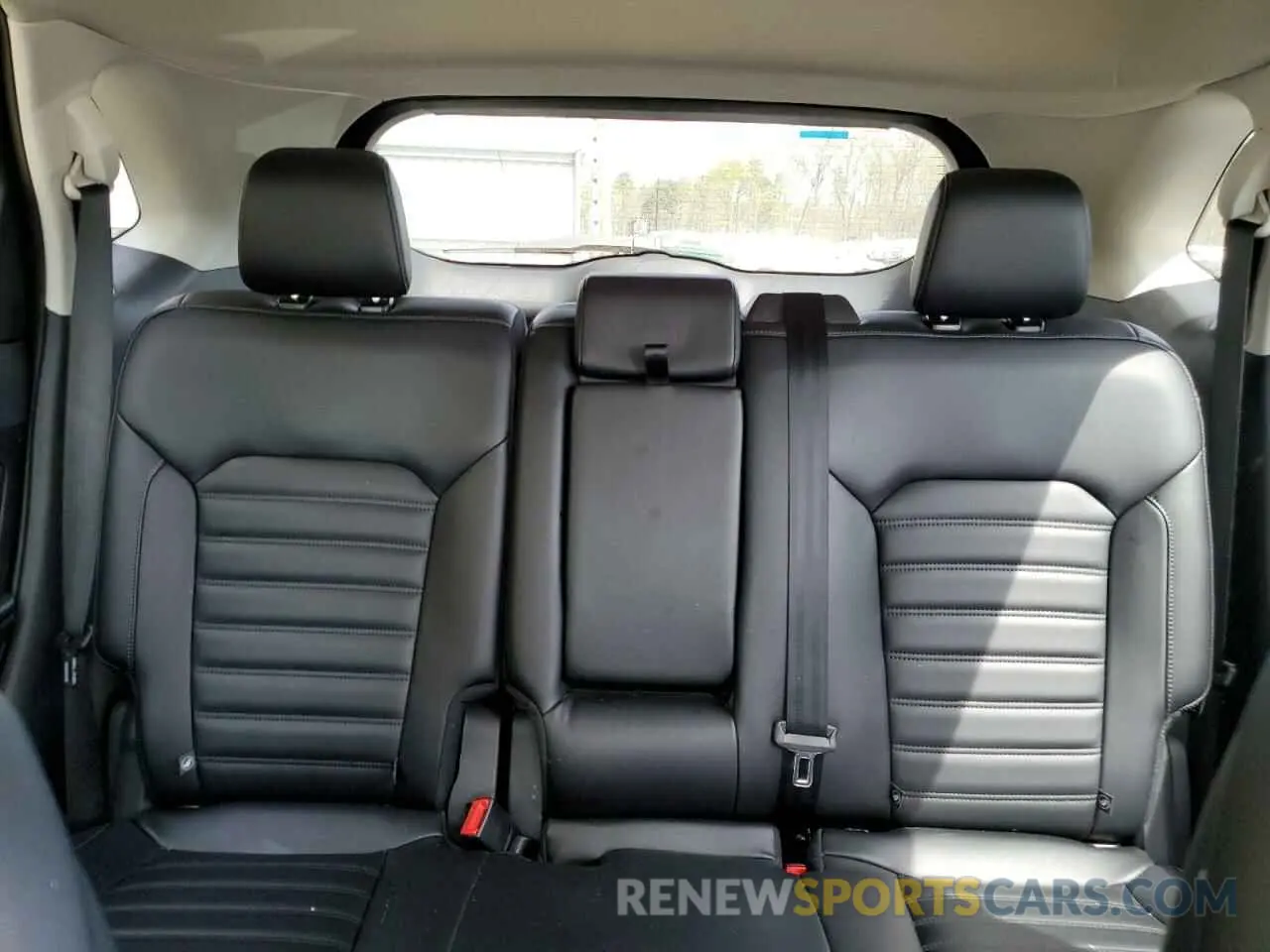 10 Фотография поврежденного автомобиля 2FMPK4J95RBA95983 FORD EDGE 2024